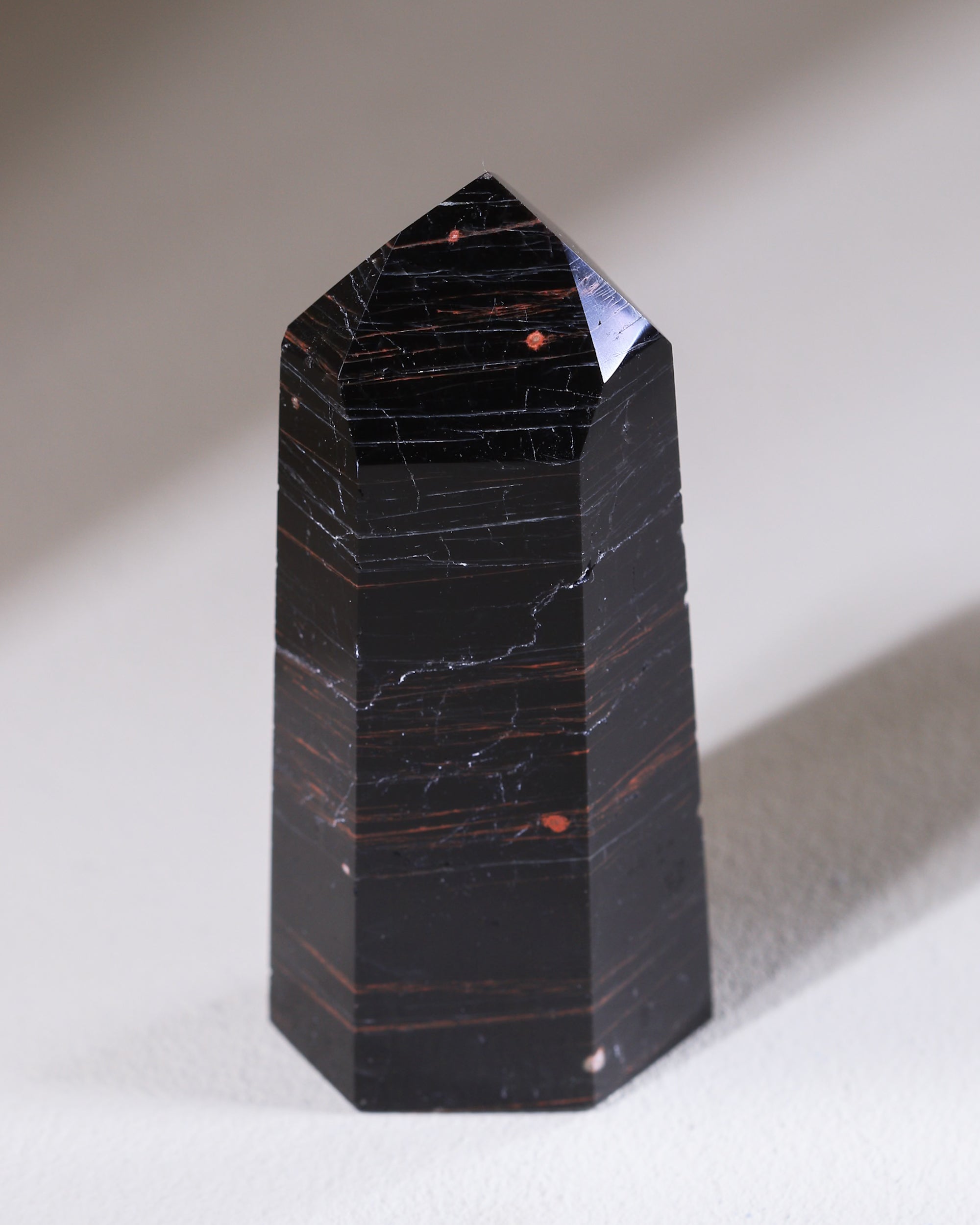 Schwarzer Turmalin Spitze, Einzelstück