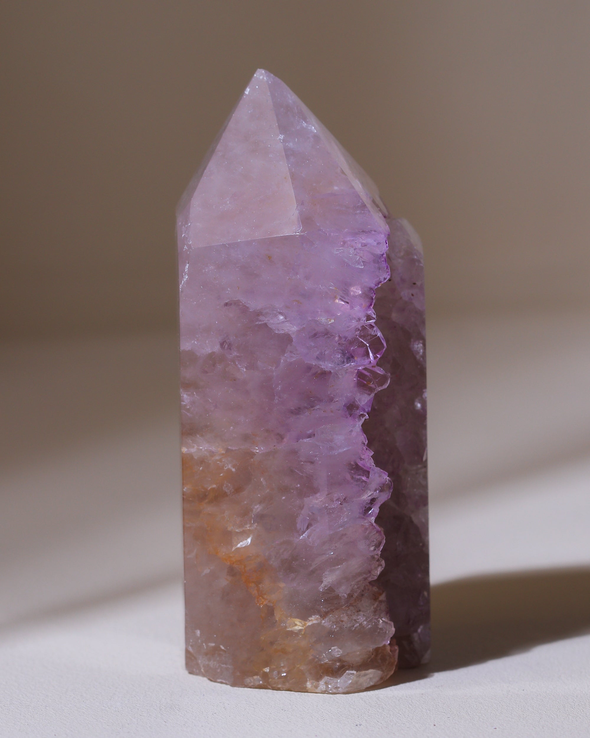 Amethyst Spitze, Einzelstück