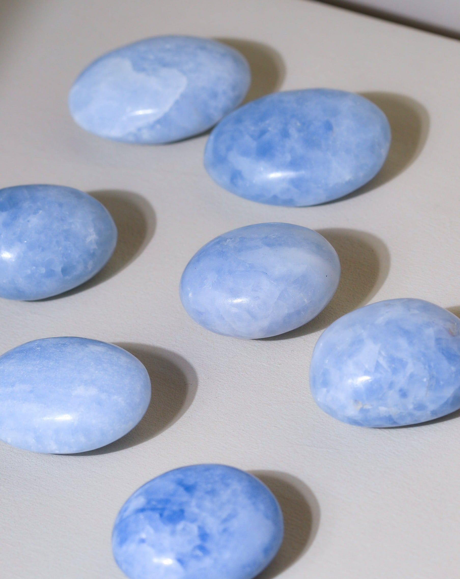 Blaucalcit Palmstone