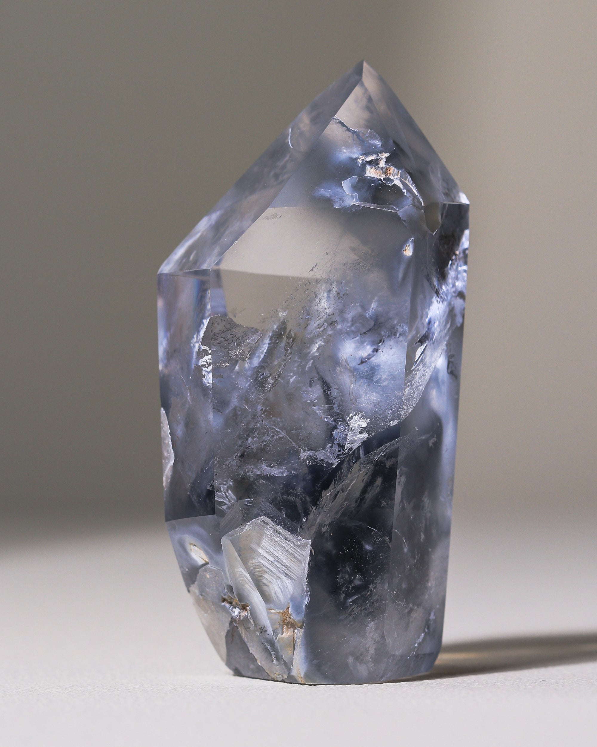 große Blue Tara Quartz Spitze, Einzelstück