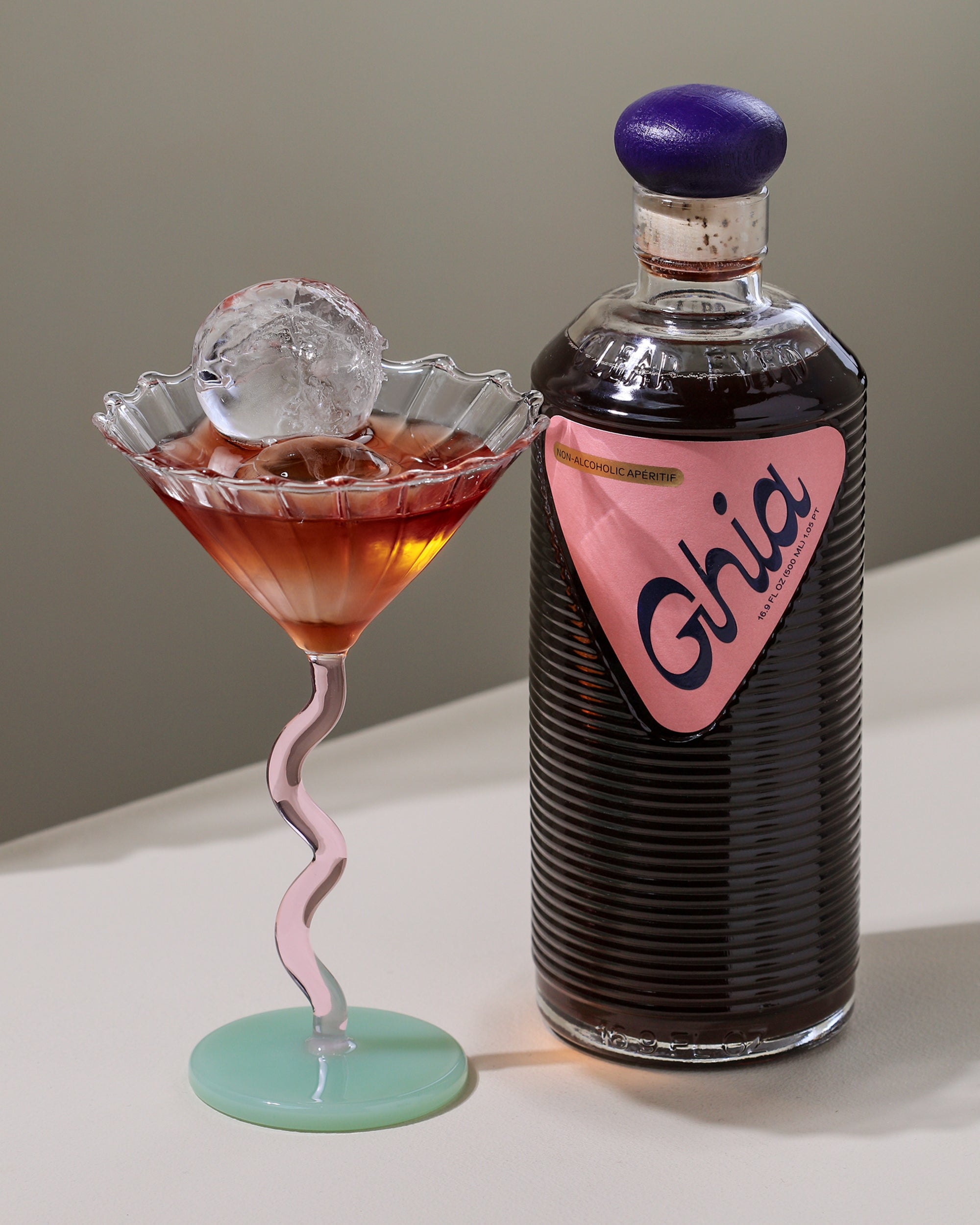 Ghia Berry alkoholfreier Aperitif