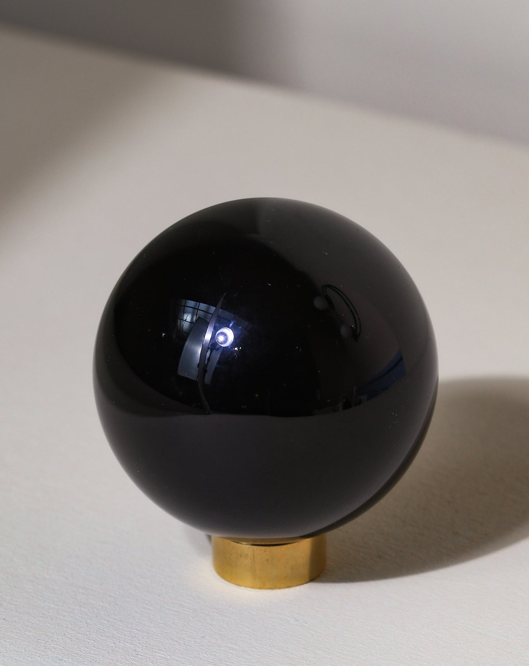 Obsidian sphere 
