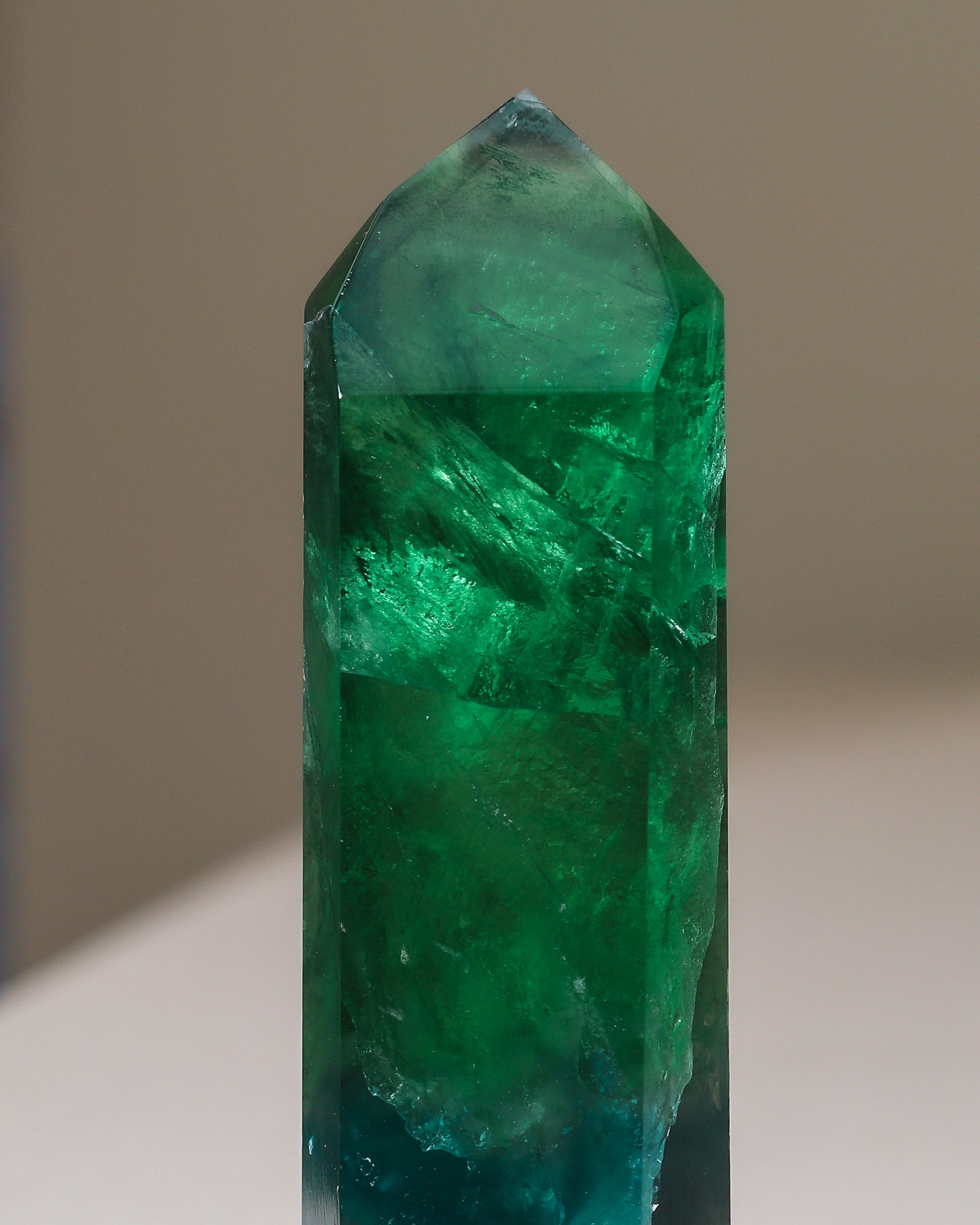 Smaragdgrüner Fluorit, Einzelstück