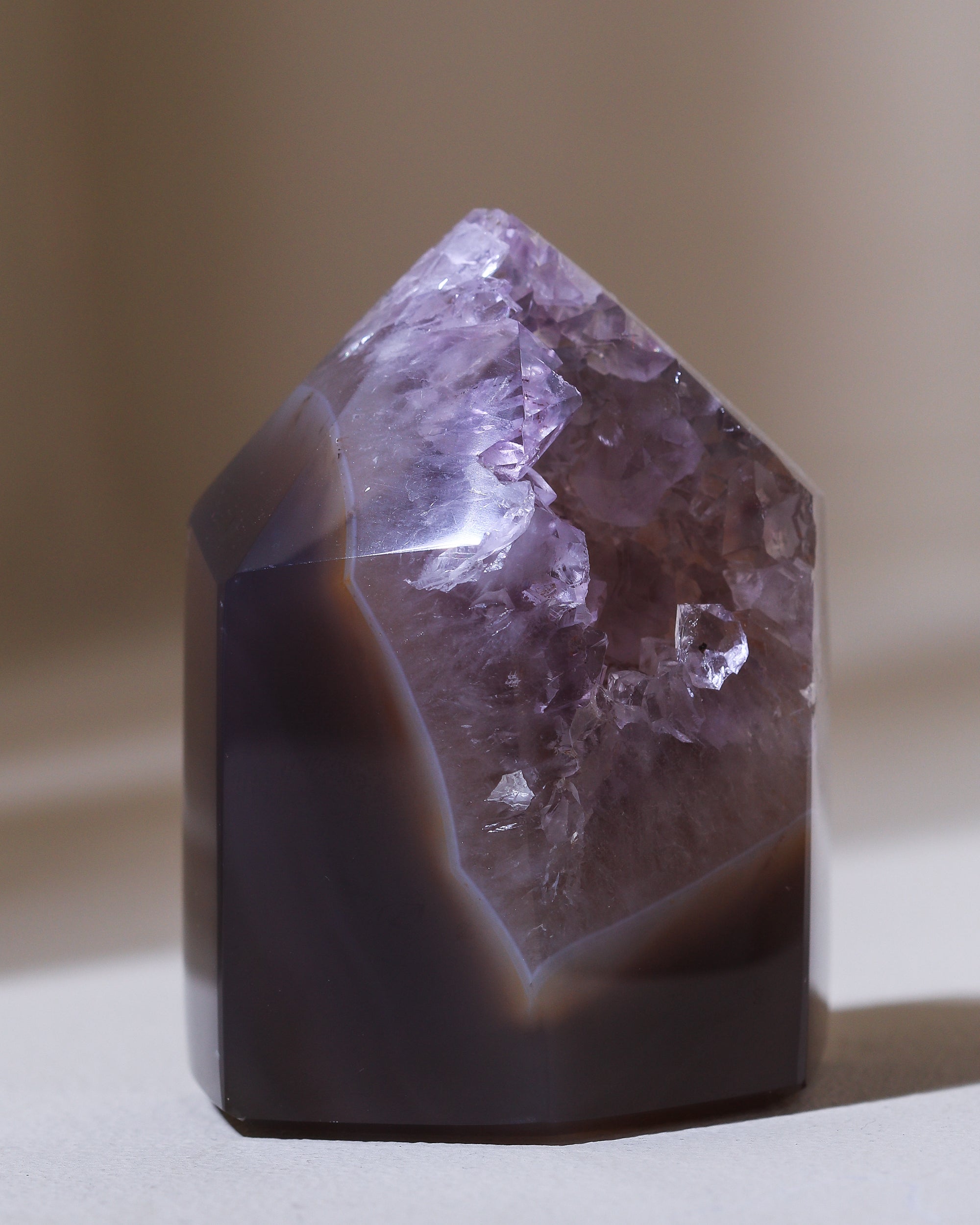 Amethyst-Achat Spitze Einzelstück