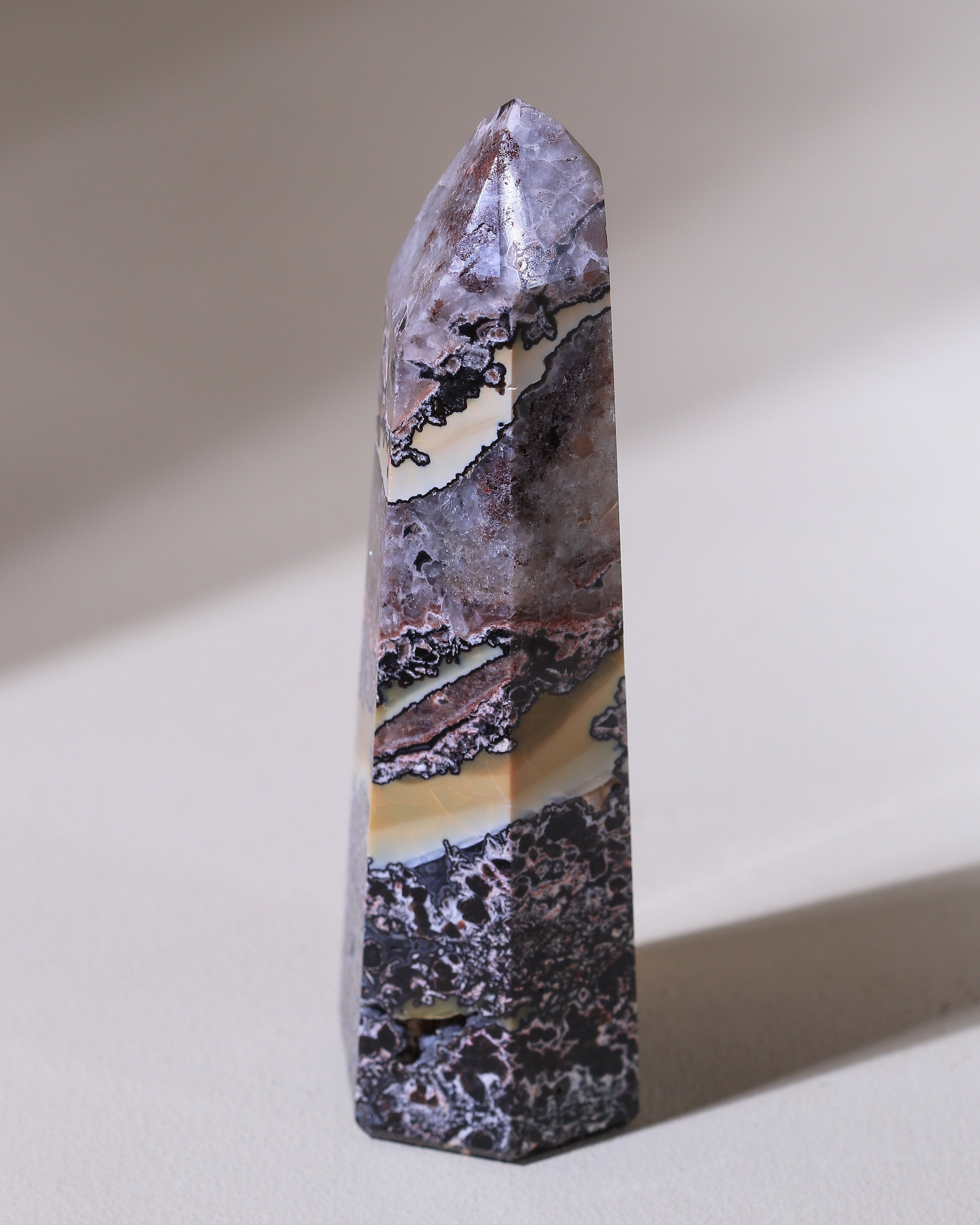 Mosaikquarz Spitze, Einzelstück