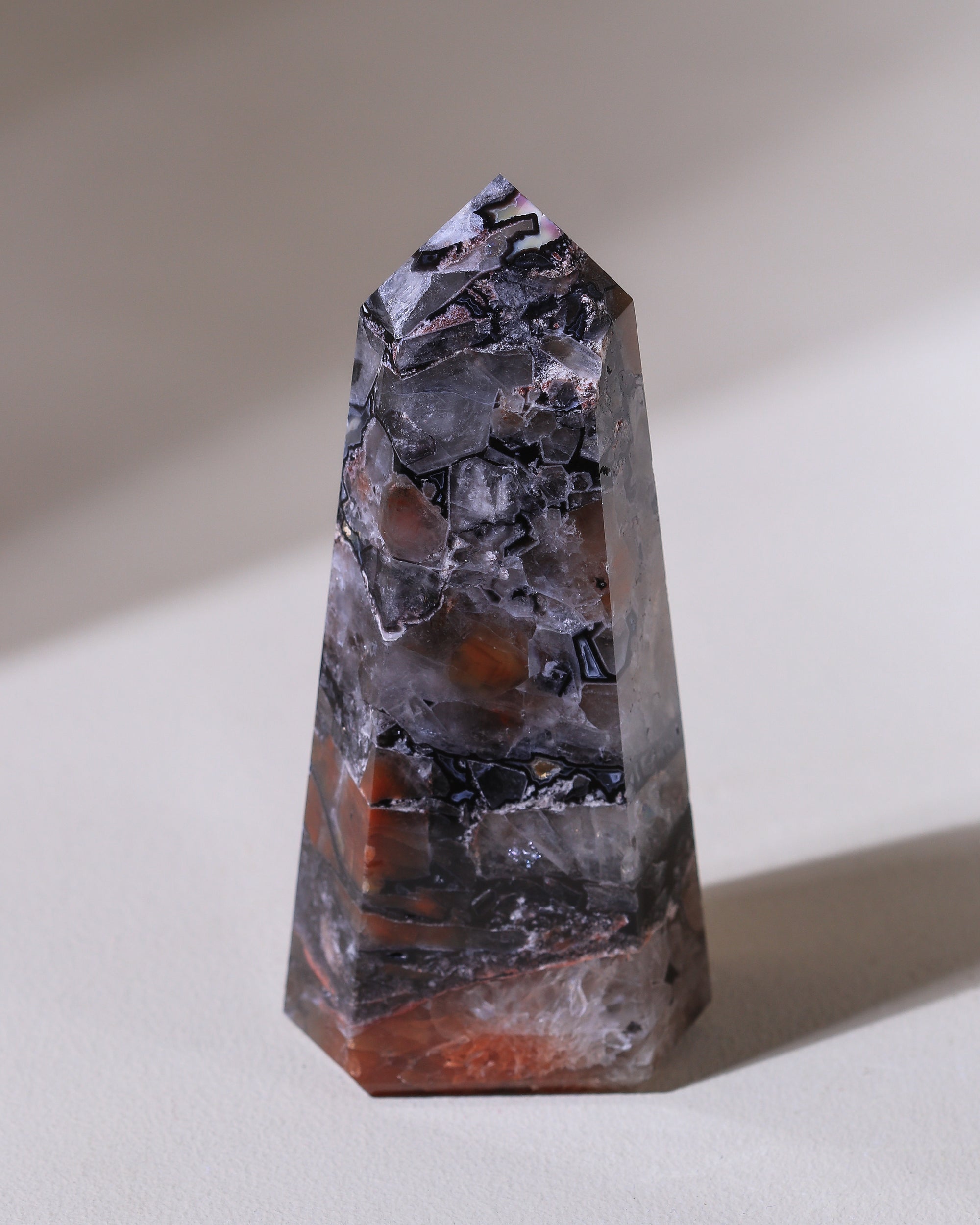 Mosaikquarz Spitze, Einzelstück