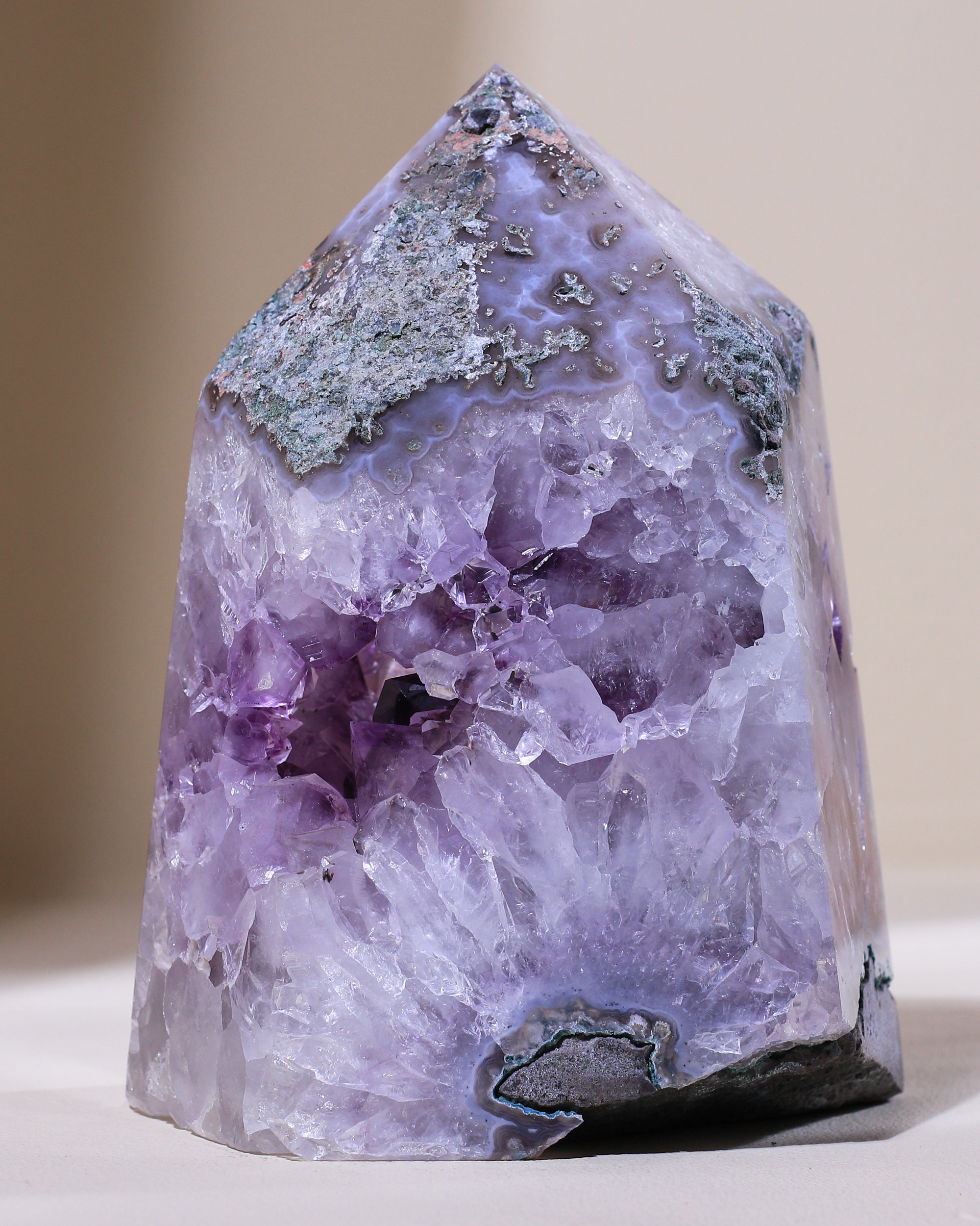 XL Amethyst Spitze, Einzelstück