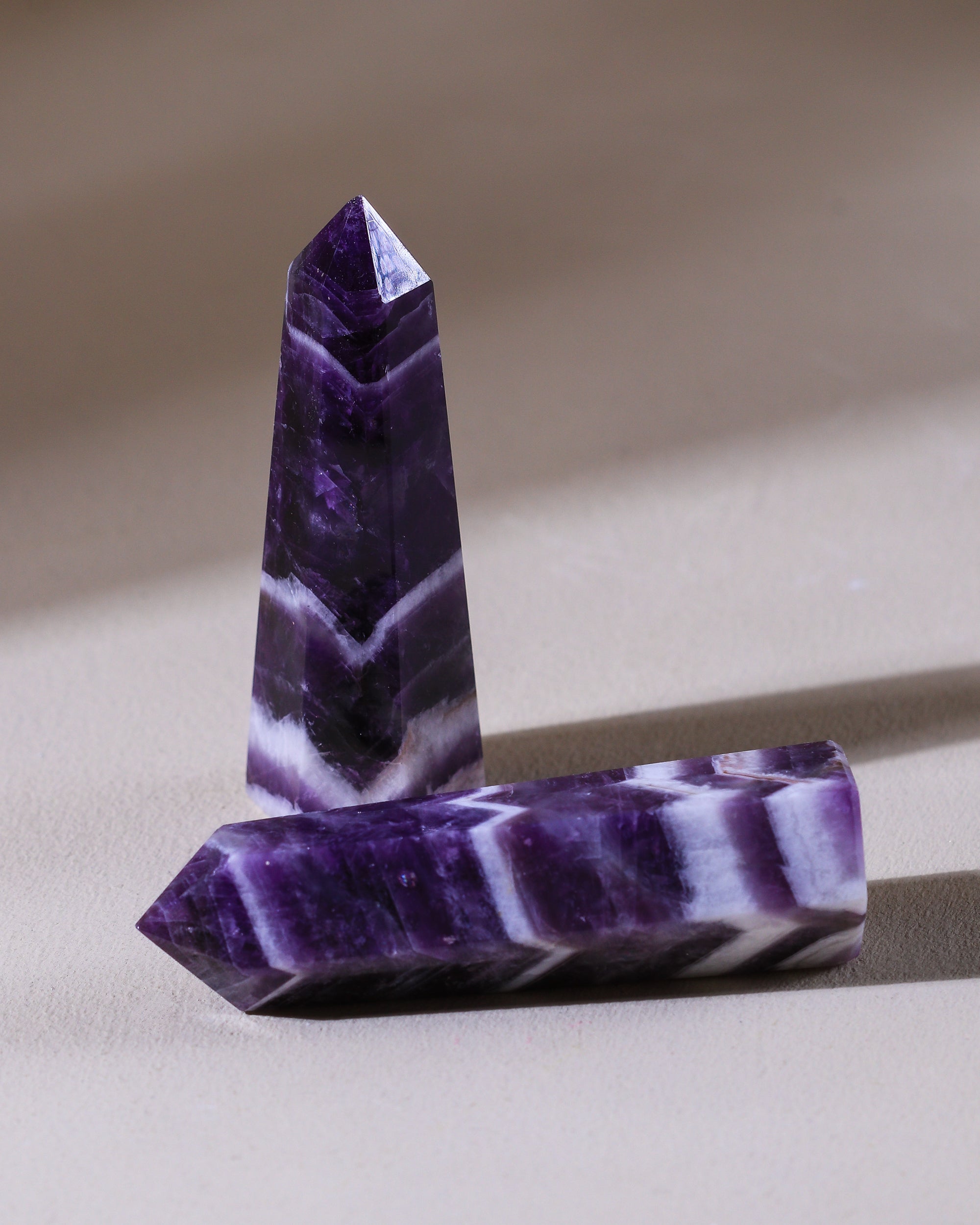Chevron Amethyst Spitze