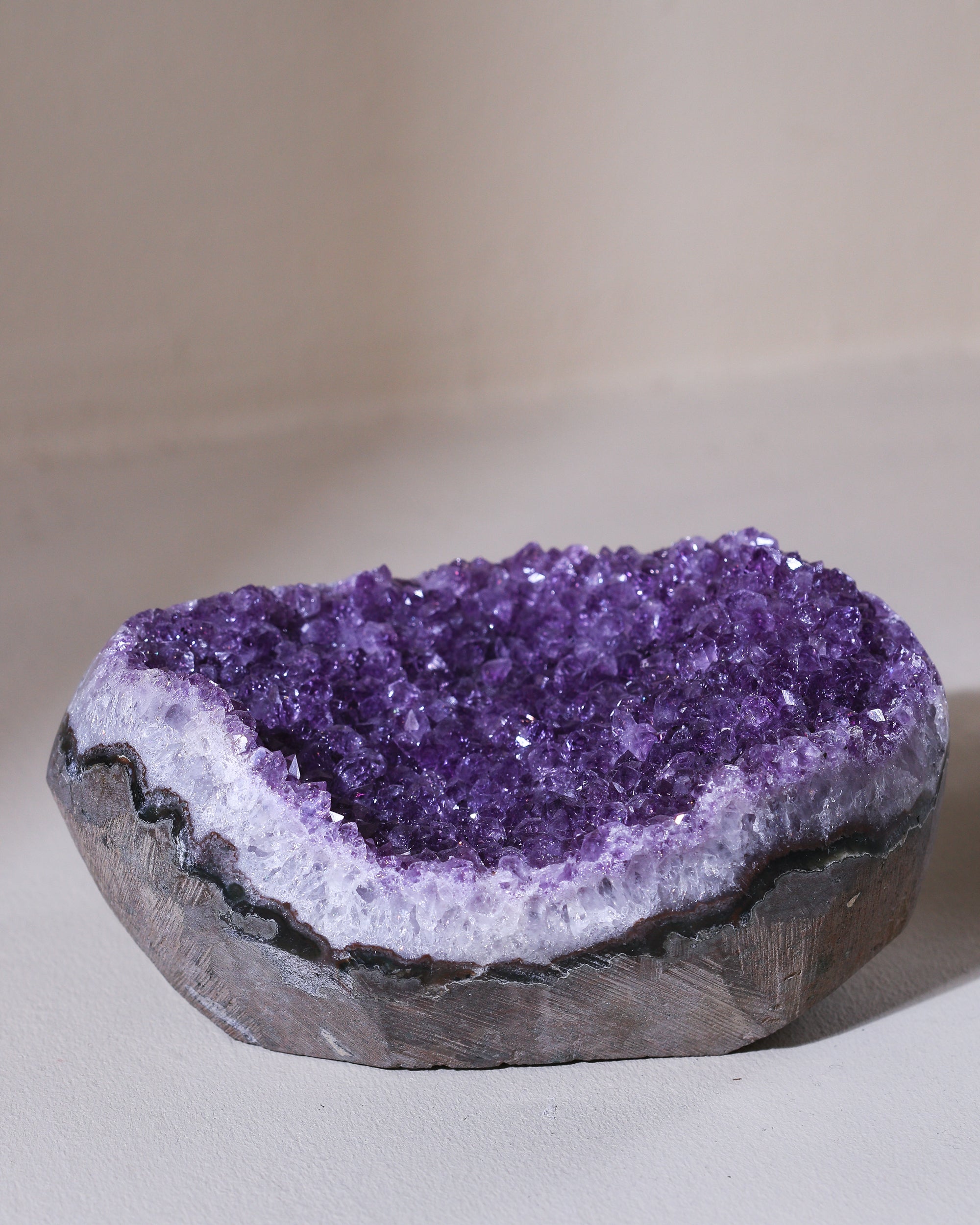 Amethyst Schale, Einzelstück