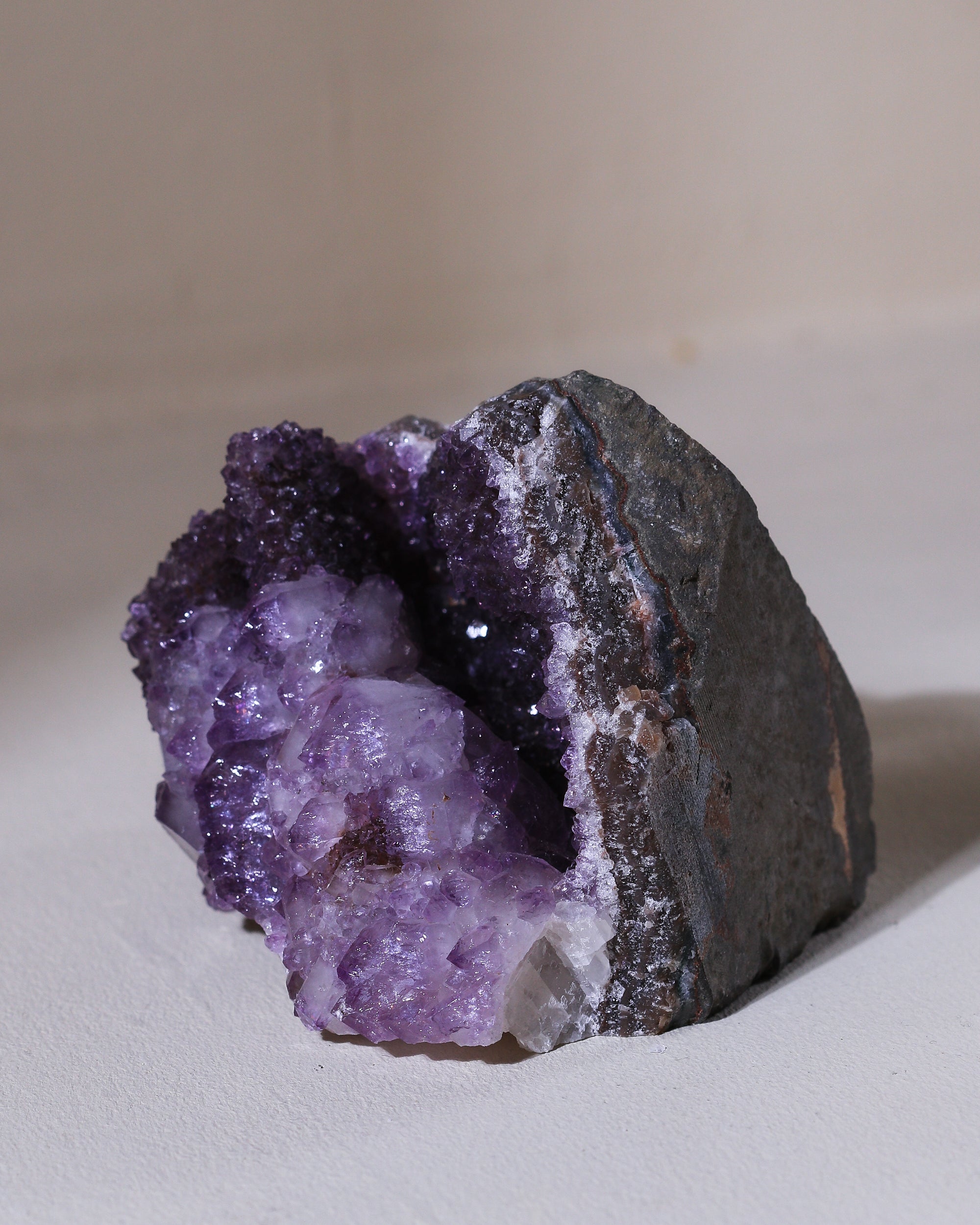 Chalcedon-Amethyst Kristall, Einzelstück
