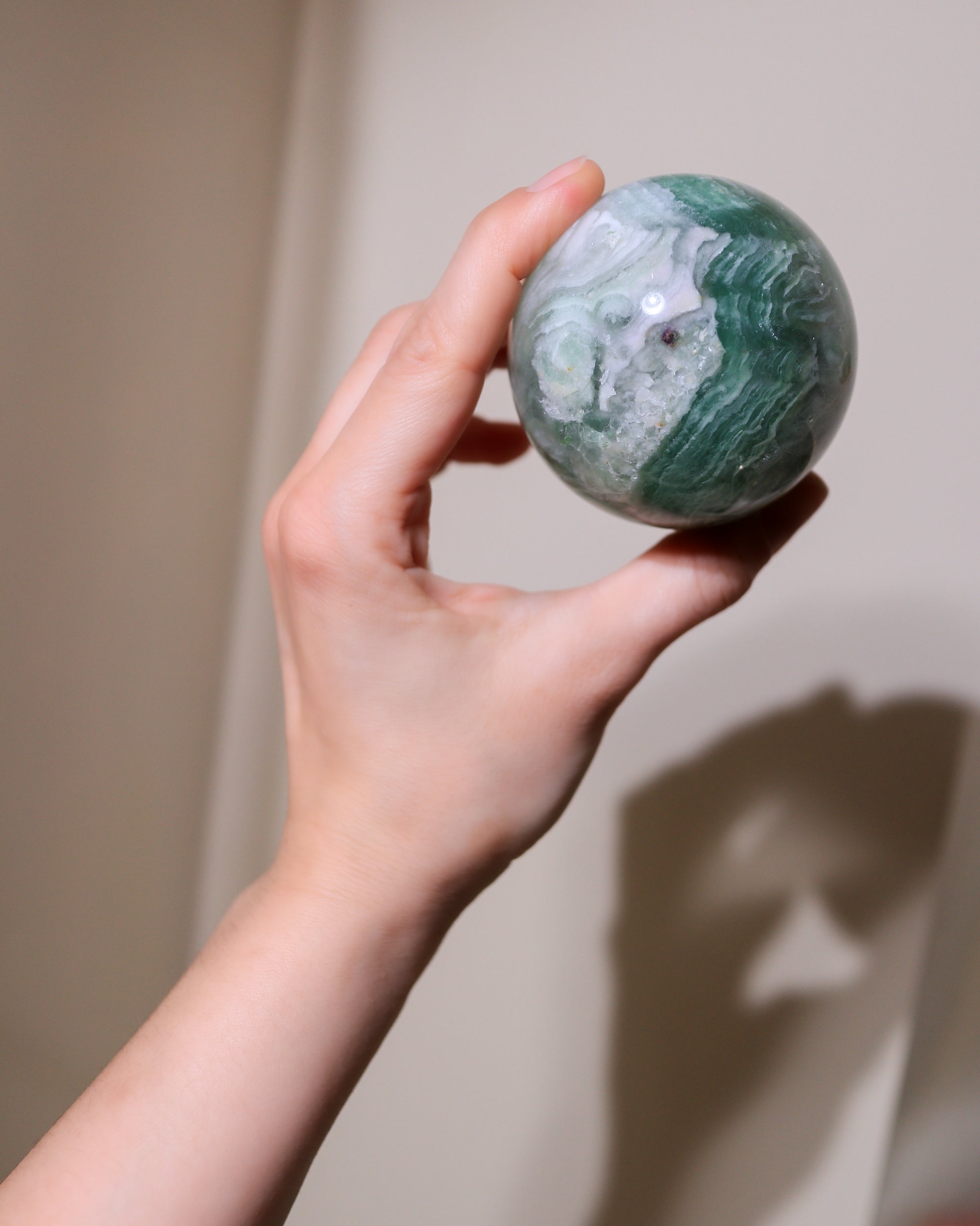 Fluorit Kugel (Seidenfluorit), Einzelstück