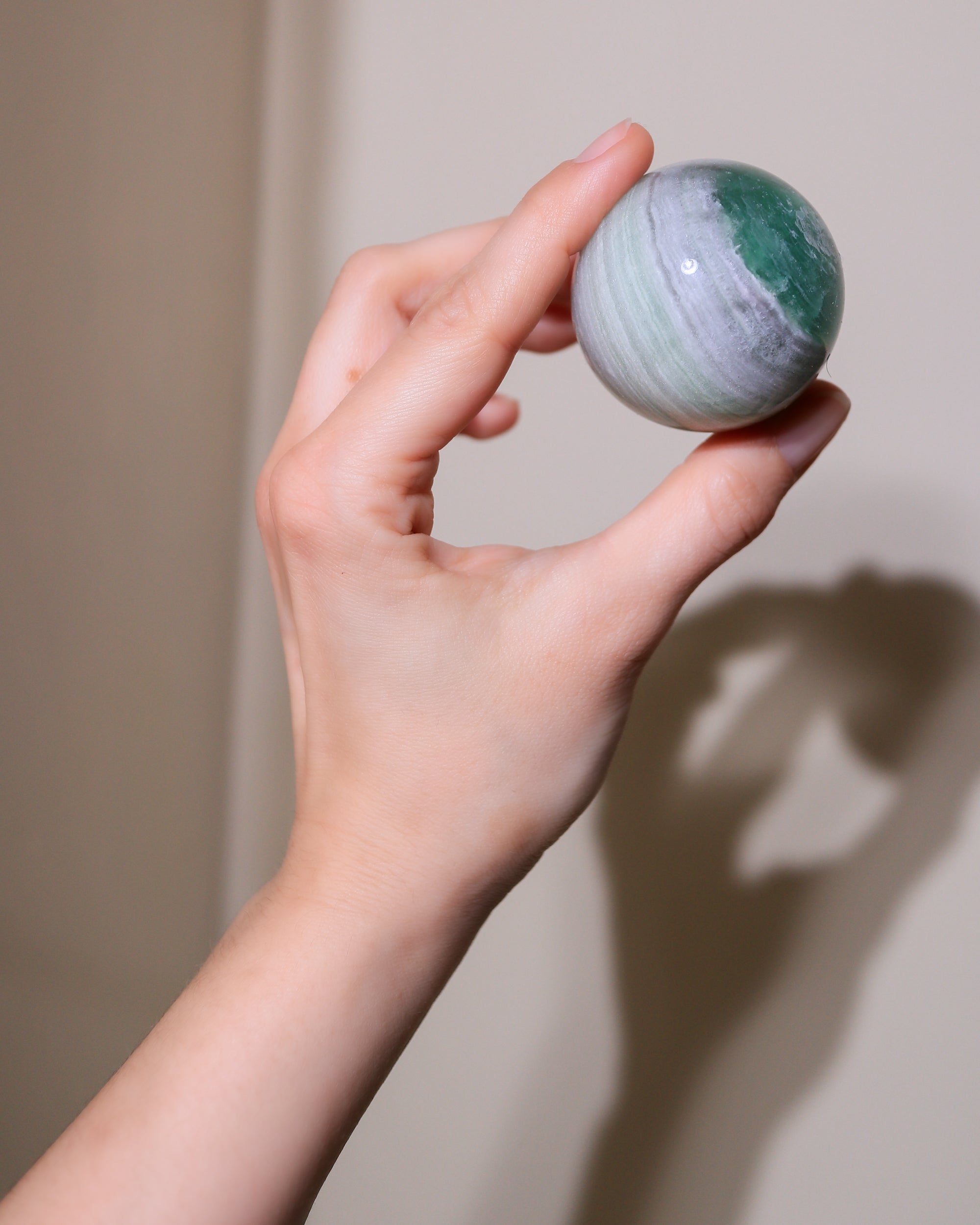 Fluorit Kugel (Seidenfluorit), Einzelstück