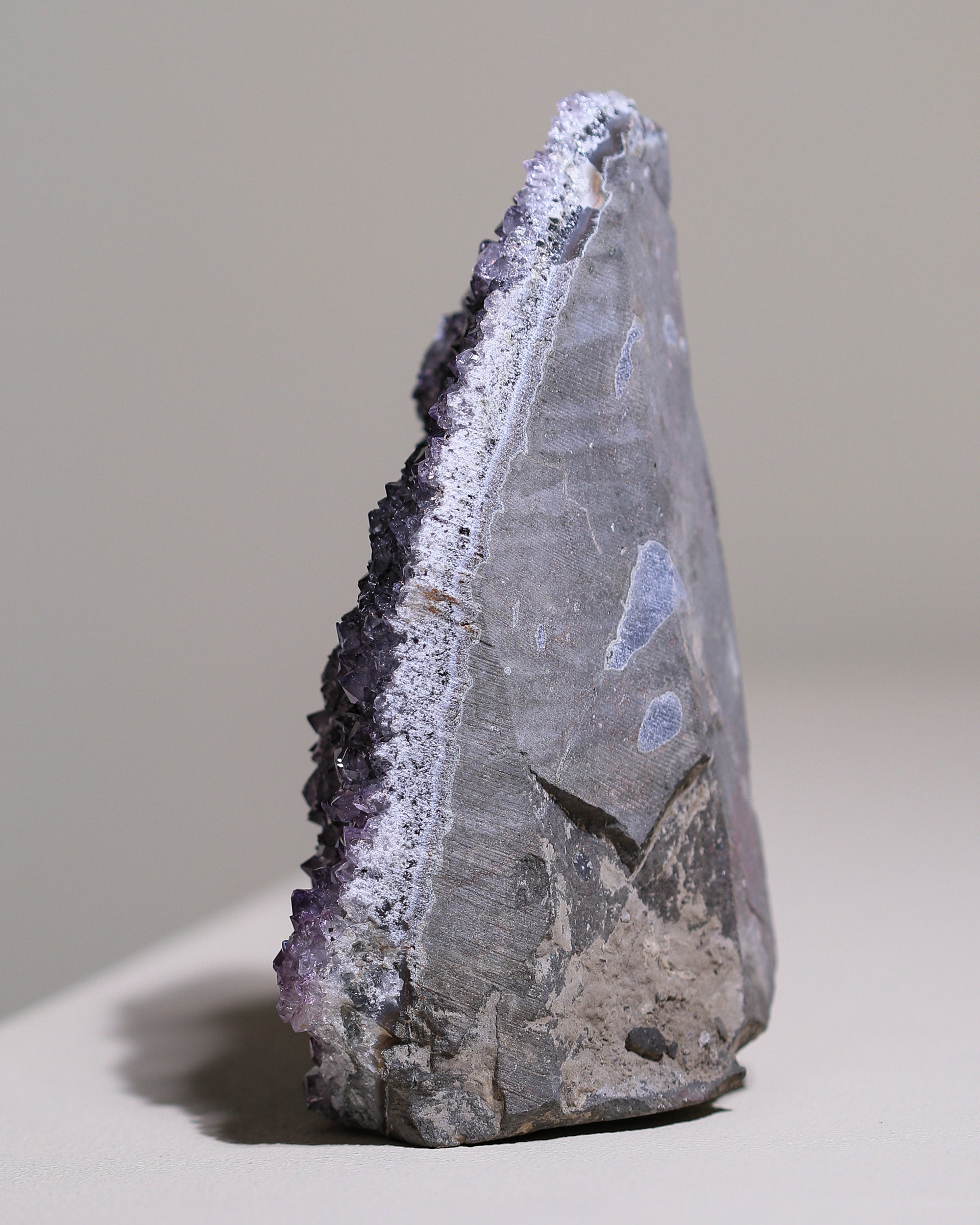 Bicolor Amethyst Kristall, Einzelstück
