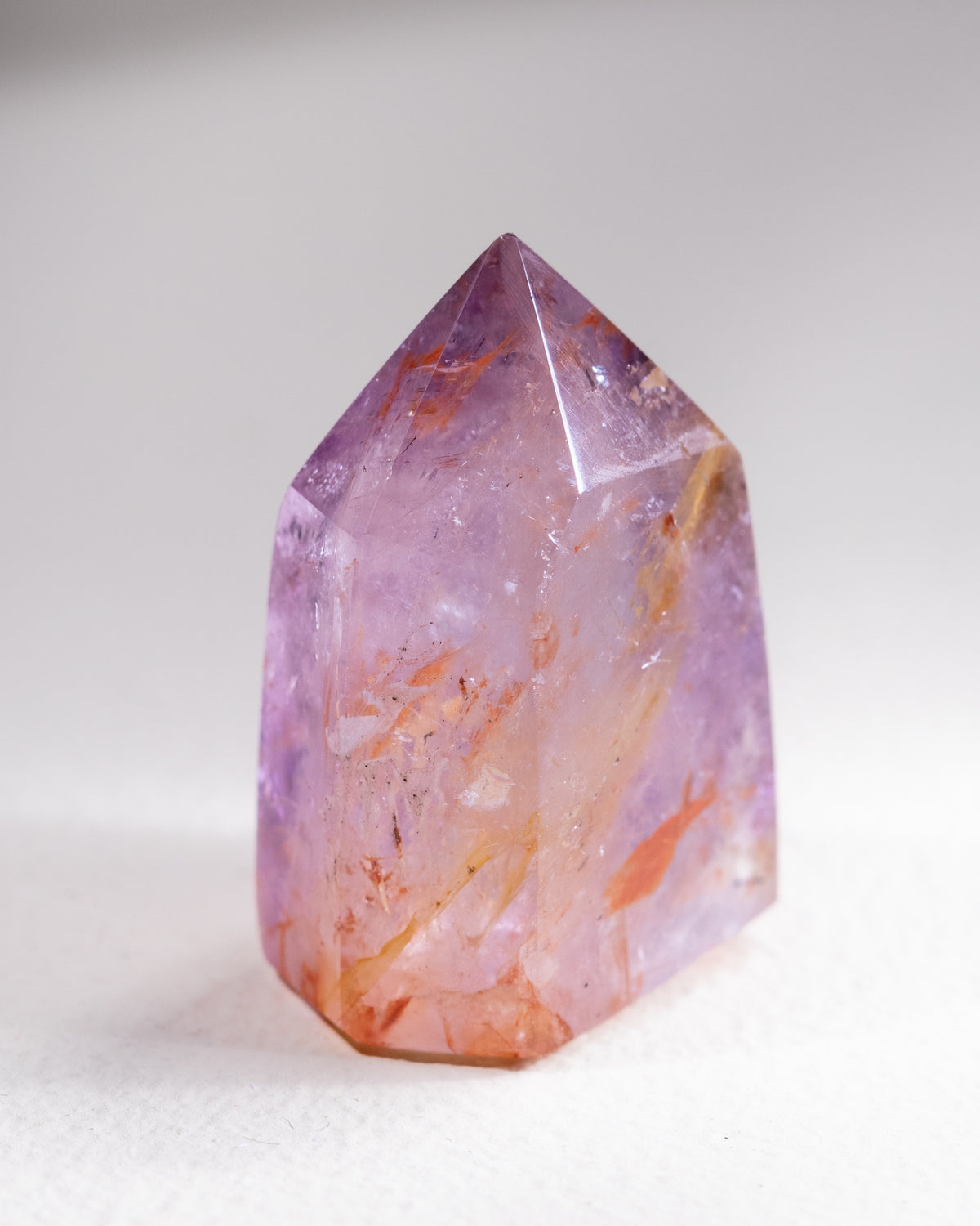 Amethyst mit Hämatit, Einzelstück