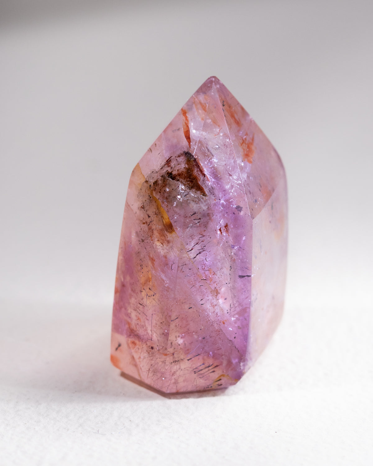 Amethyst mit Hämatit, Einzelstück