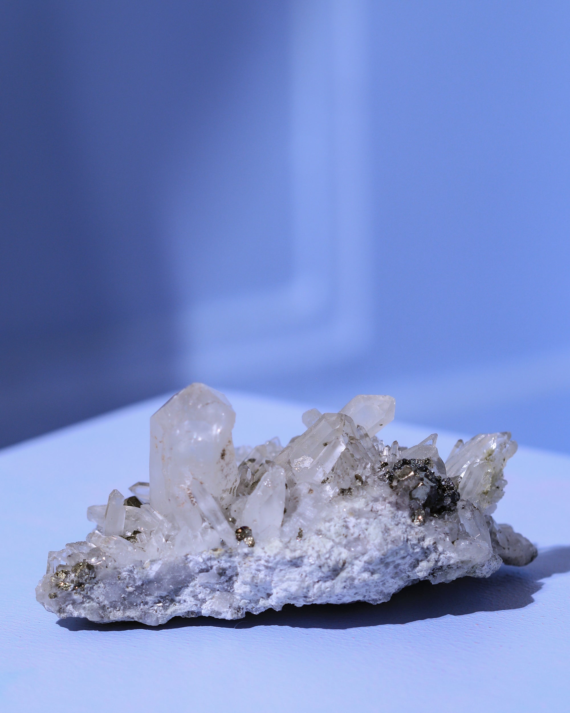 Bergkristall mit Pyrit, Einzelstück