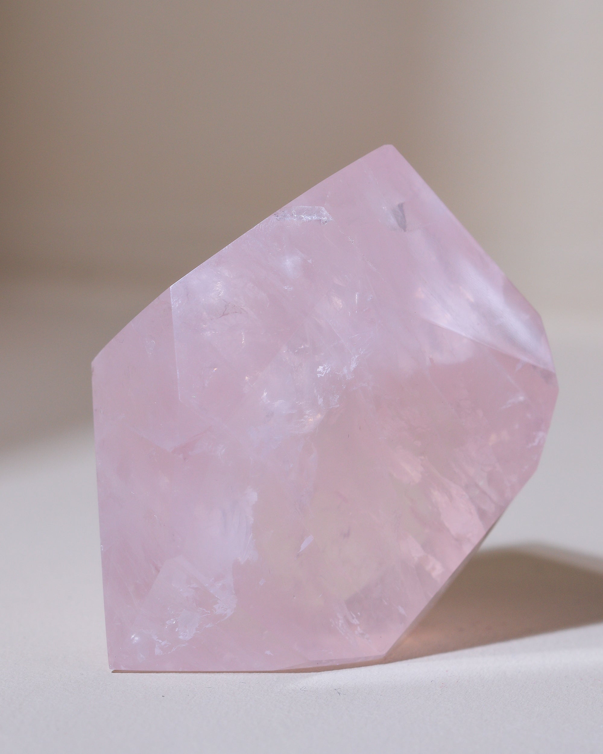 Rosenquarz Freiform ("Dream Rose Quartz"), Einzelstück