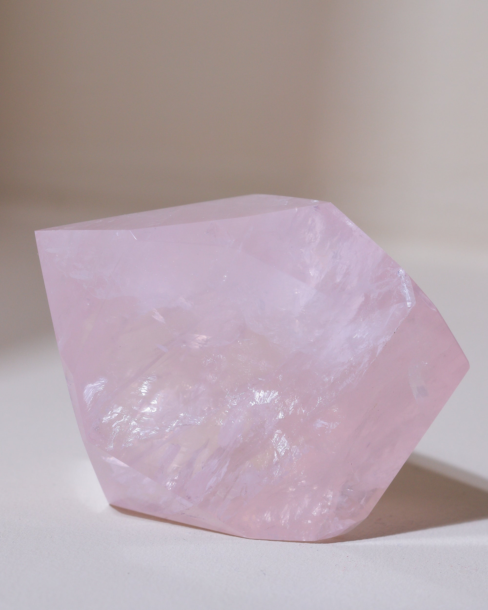 Rosenquarz Freiform ("Dream Rose Quartz"), Einzelstück