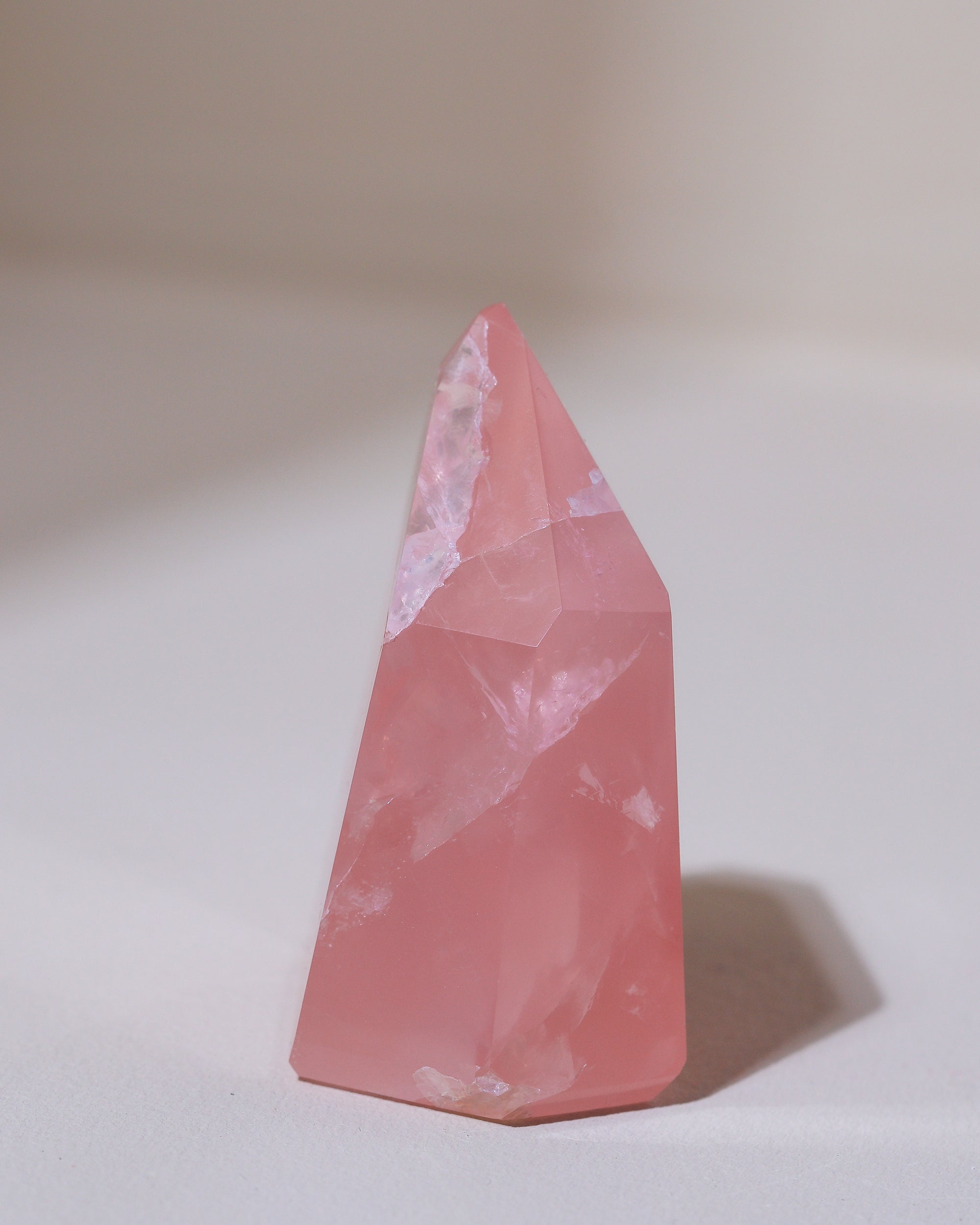 Rosenquarz Spitze ("Dream Rose Quartz"), Einzelstück