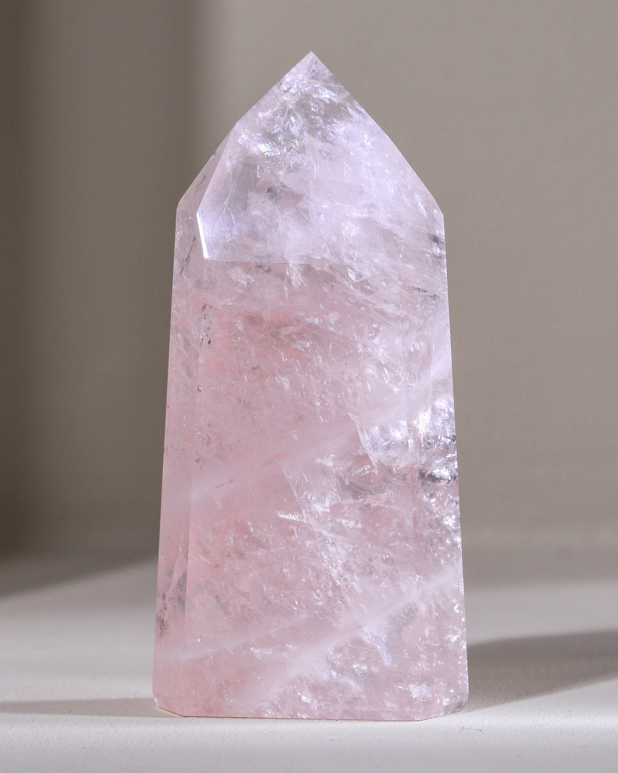 Rosenquarz Spitze ("Dream Rose Quartz"), Einzelstück