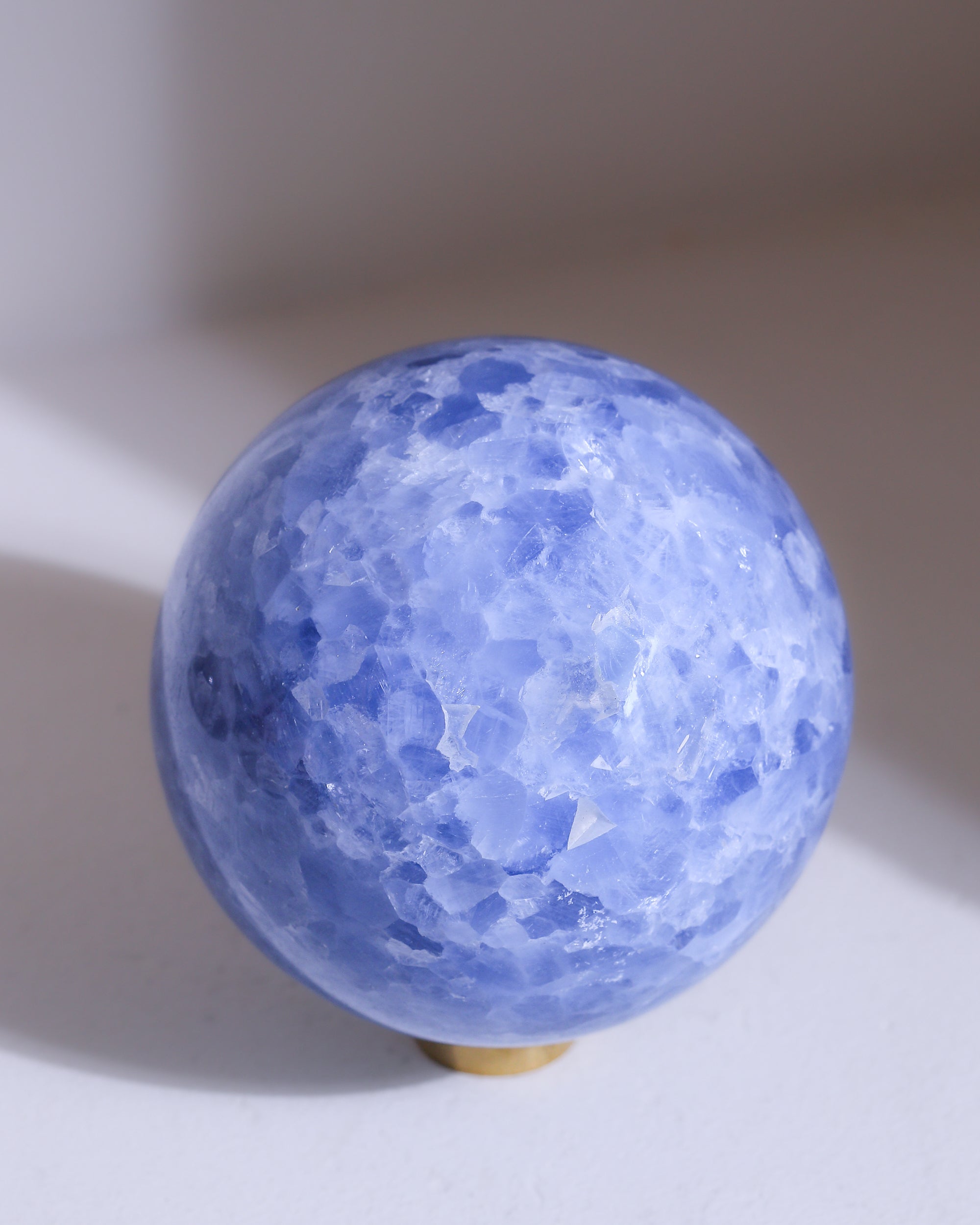 Blaucalcit Kugel, Einzelstück