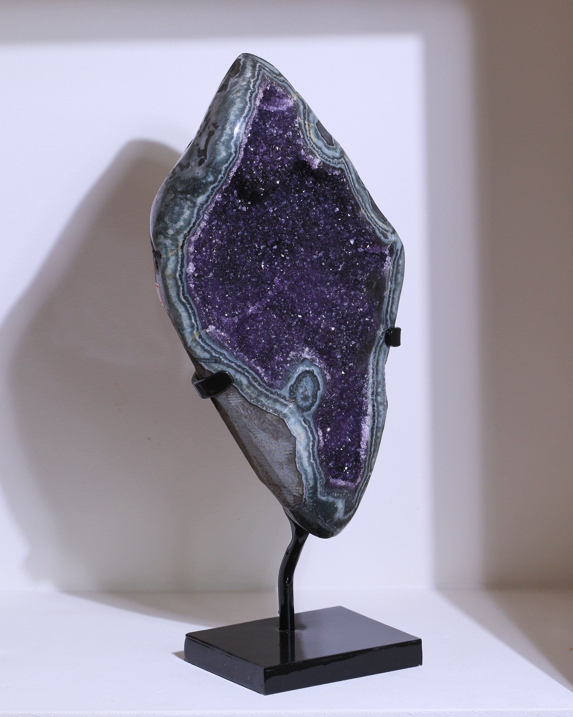 Amethyst auf Ständer, Einzelstück