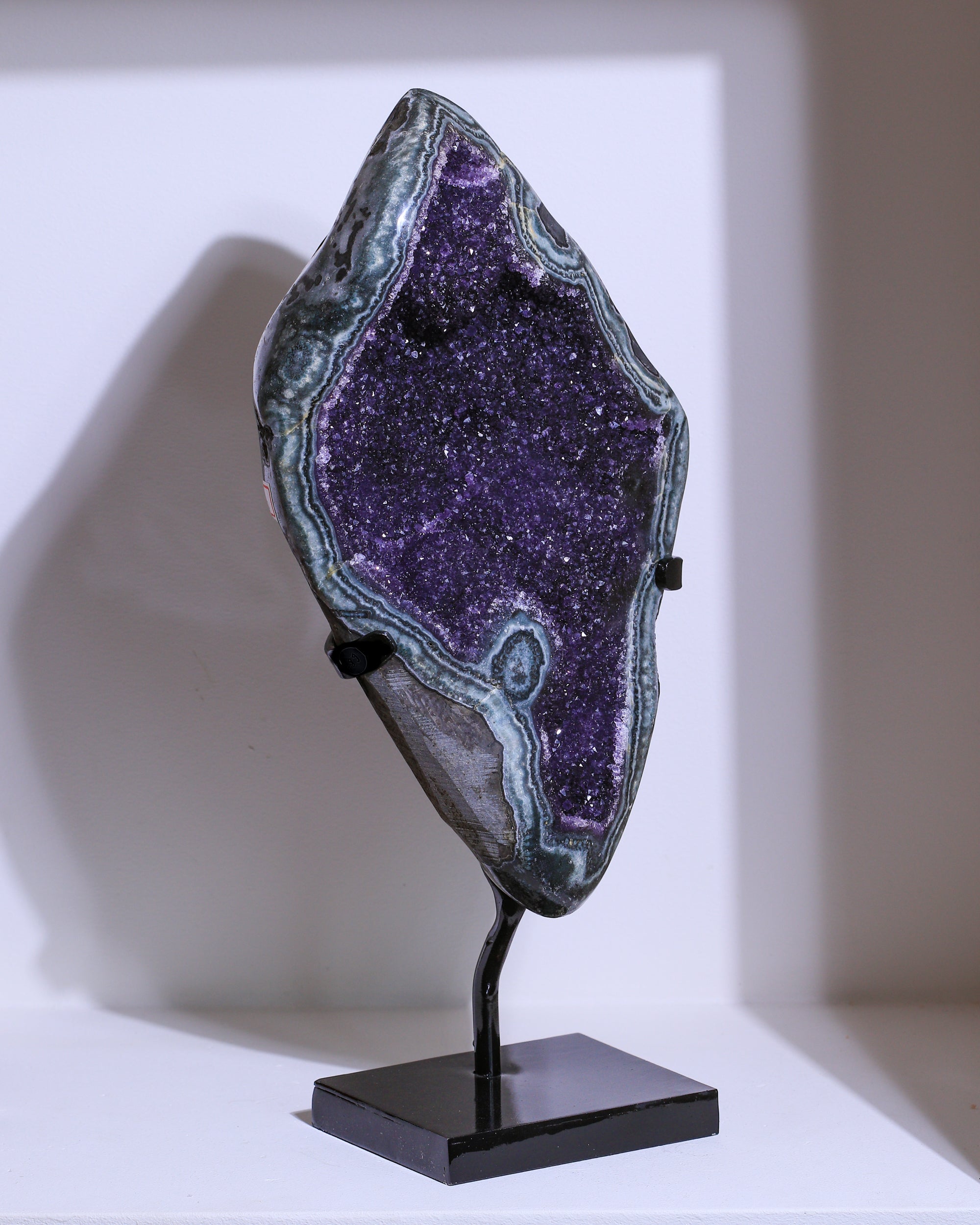 Amethyst auf Ständer, Einzelstück