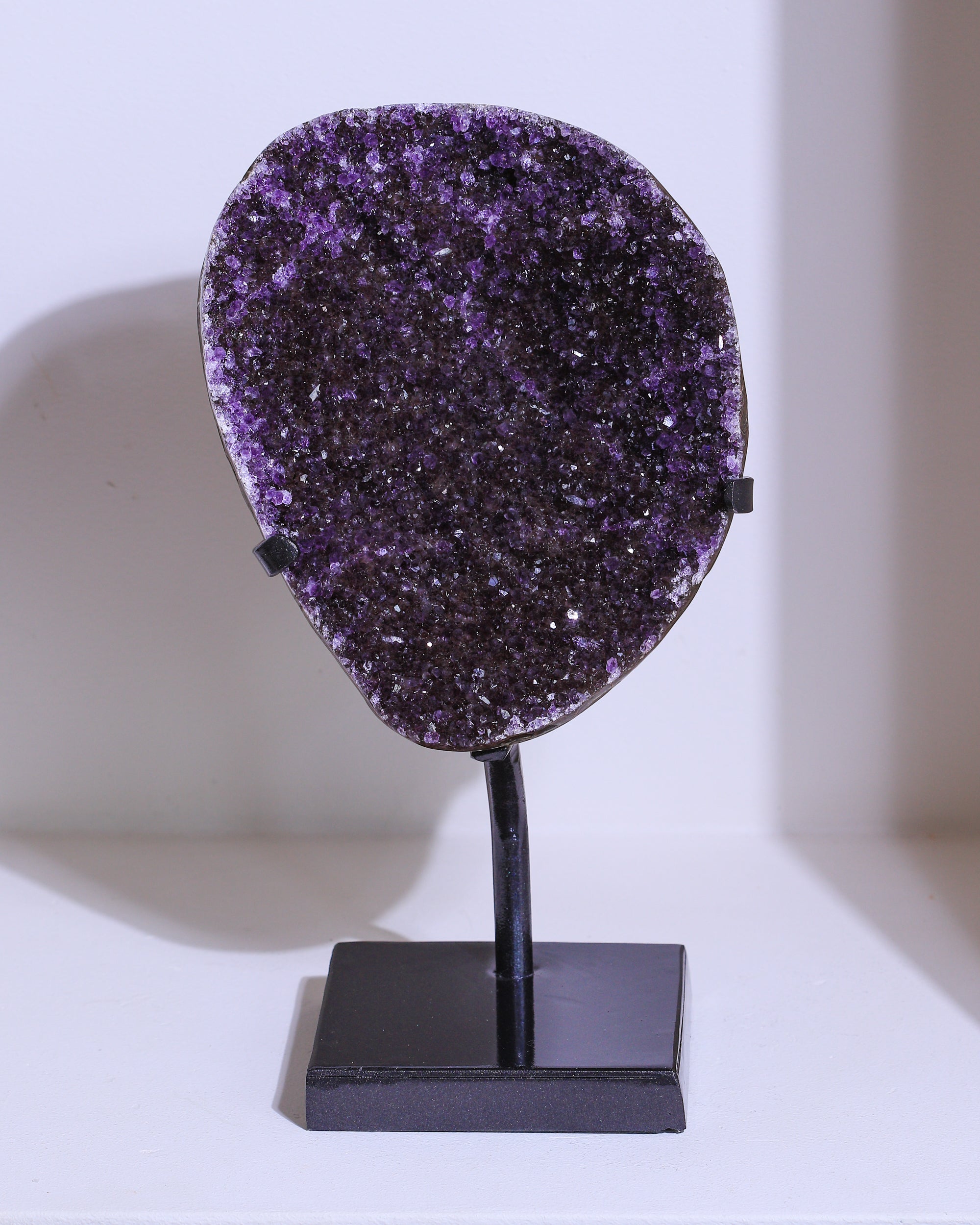 Amethyst auf Ständer, Einzelstück