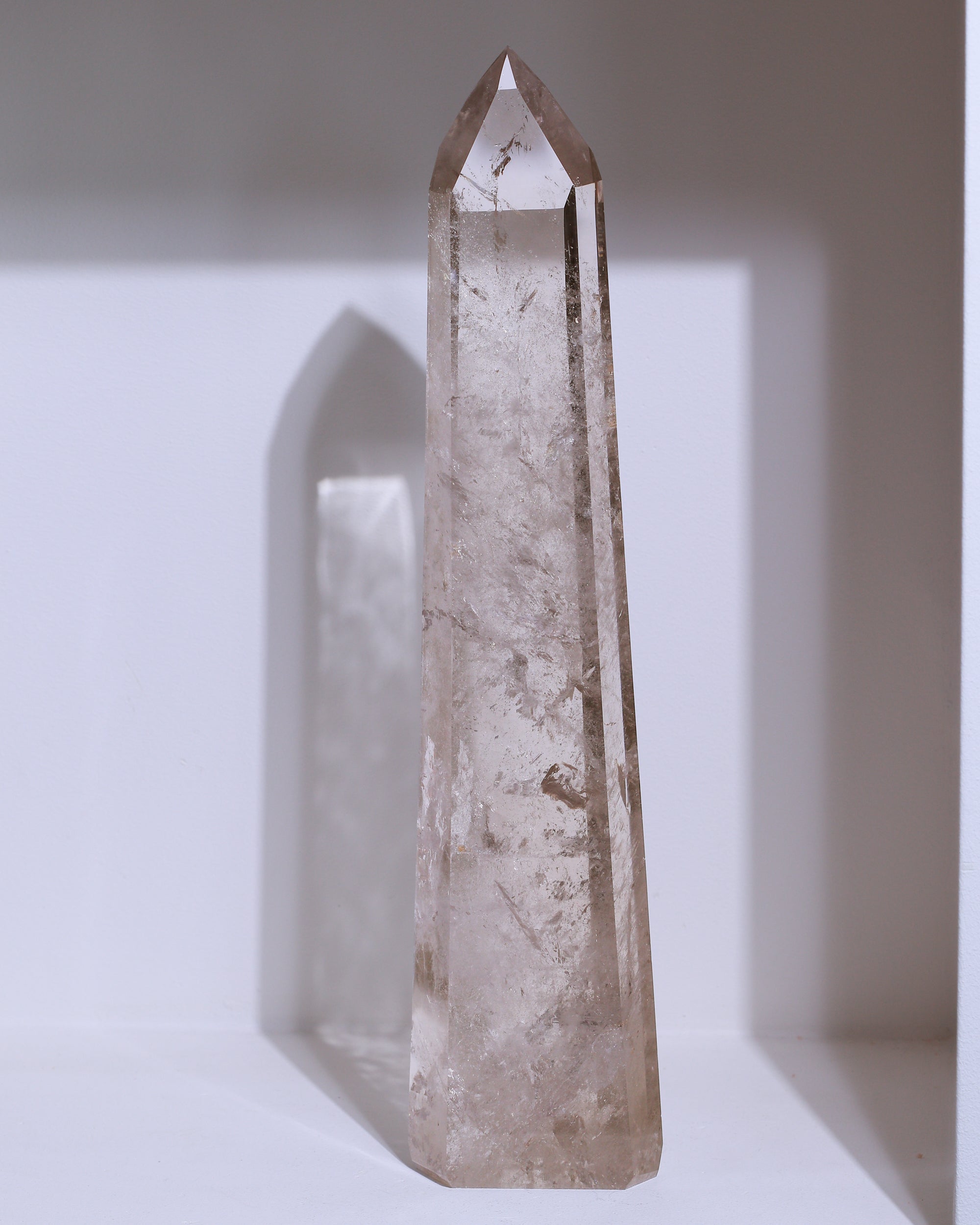Pointe de quartz fumé XL, pièce unique