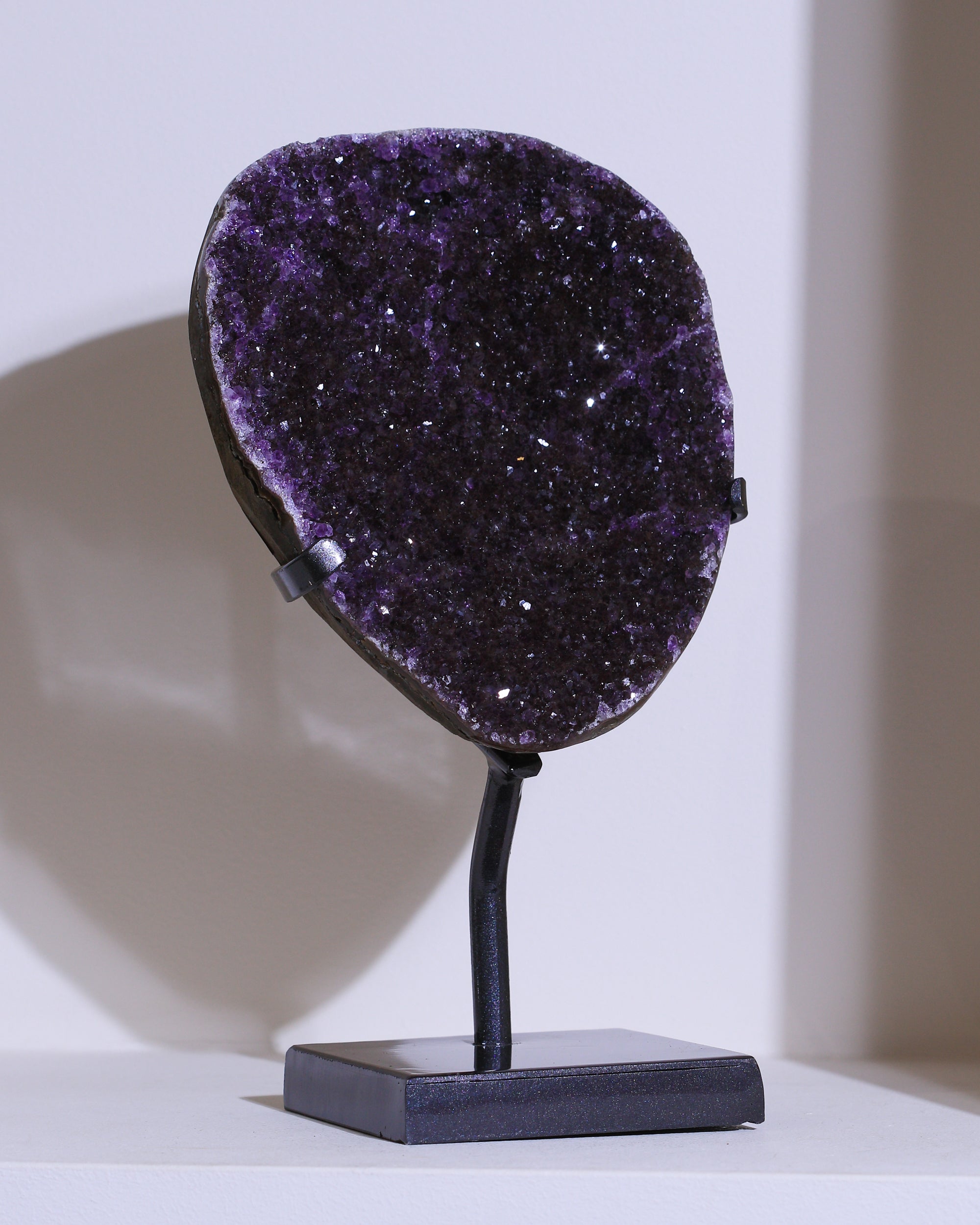 Amethyst auf Ständer, Einzelstück