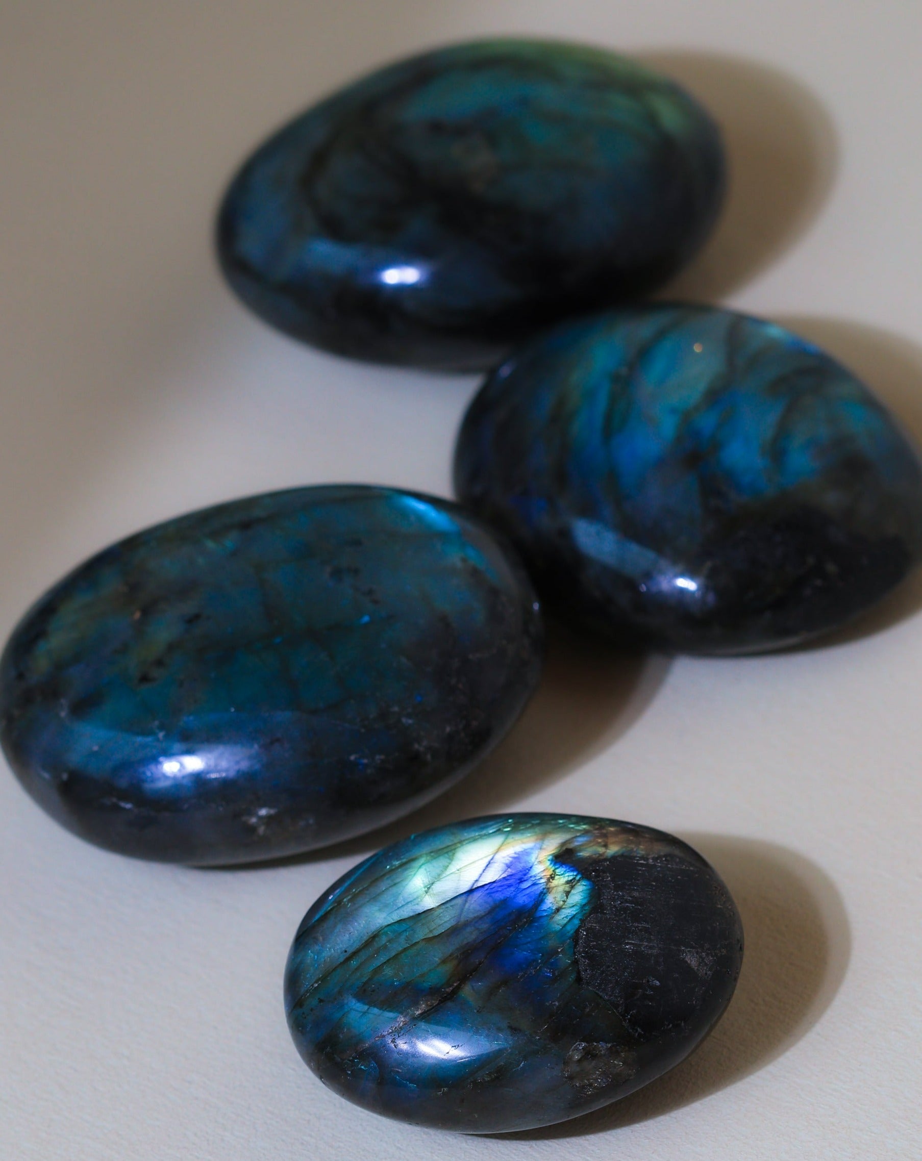 Labradorite Palmstone