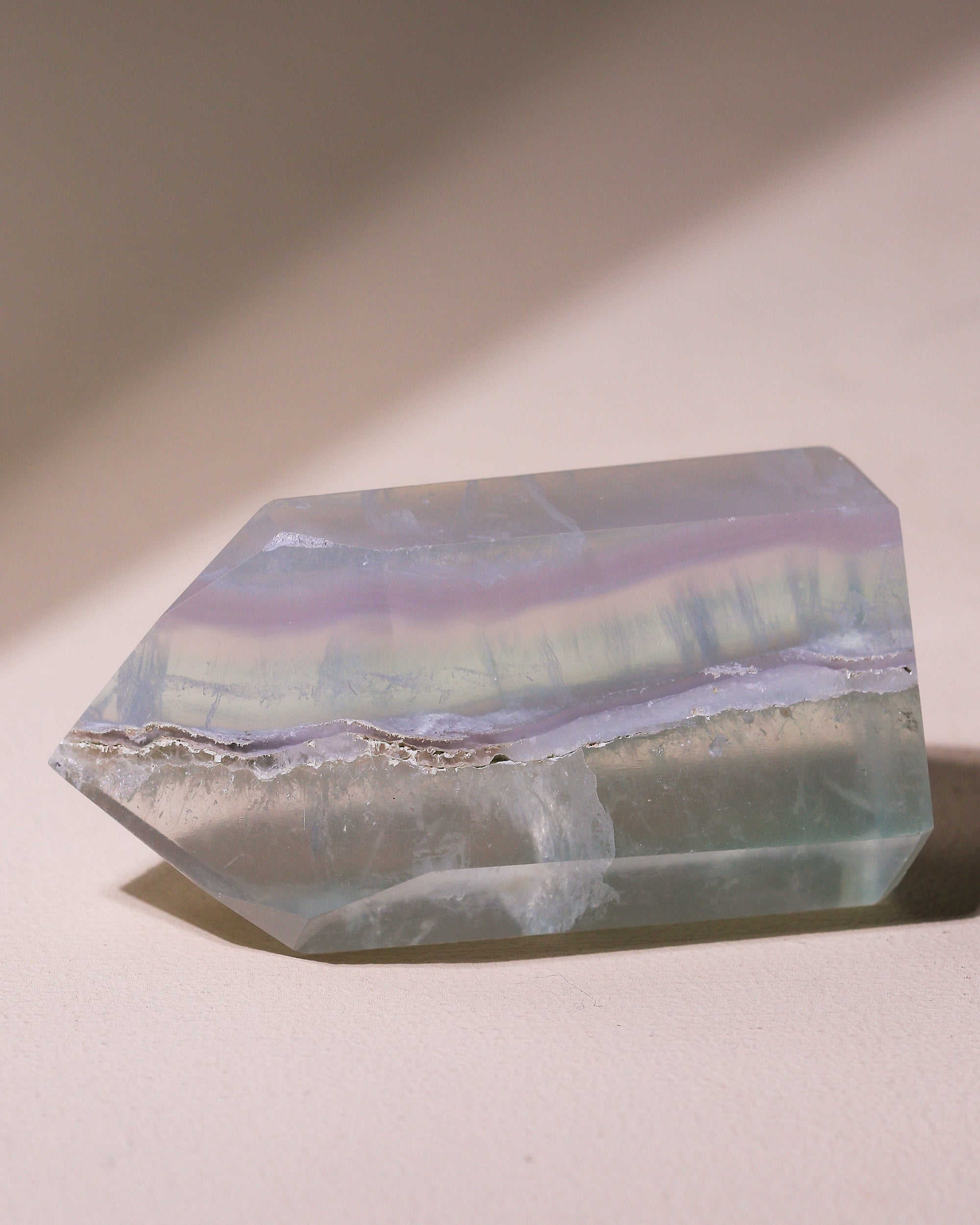 transparenter Lavendel Fluorit, Einzelstück
