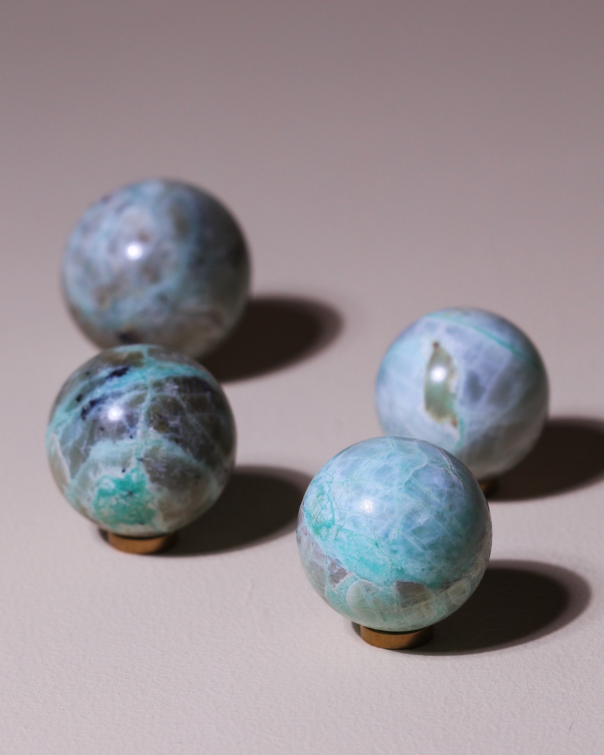 Mini grüner Mondstein Kugel