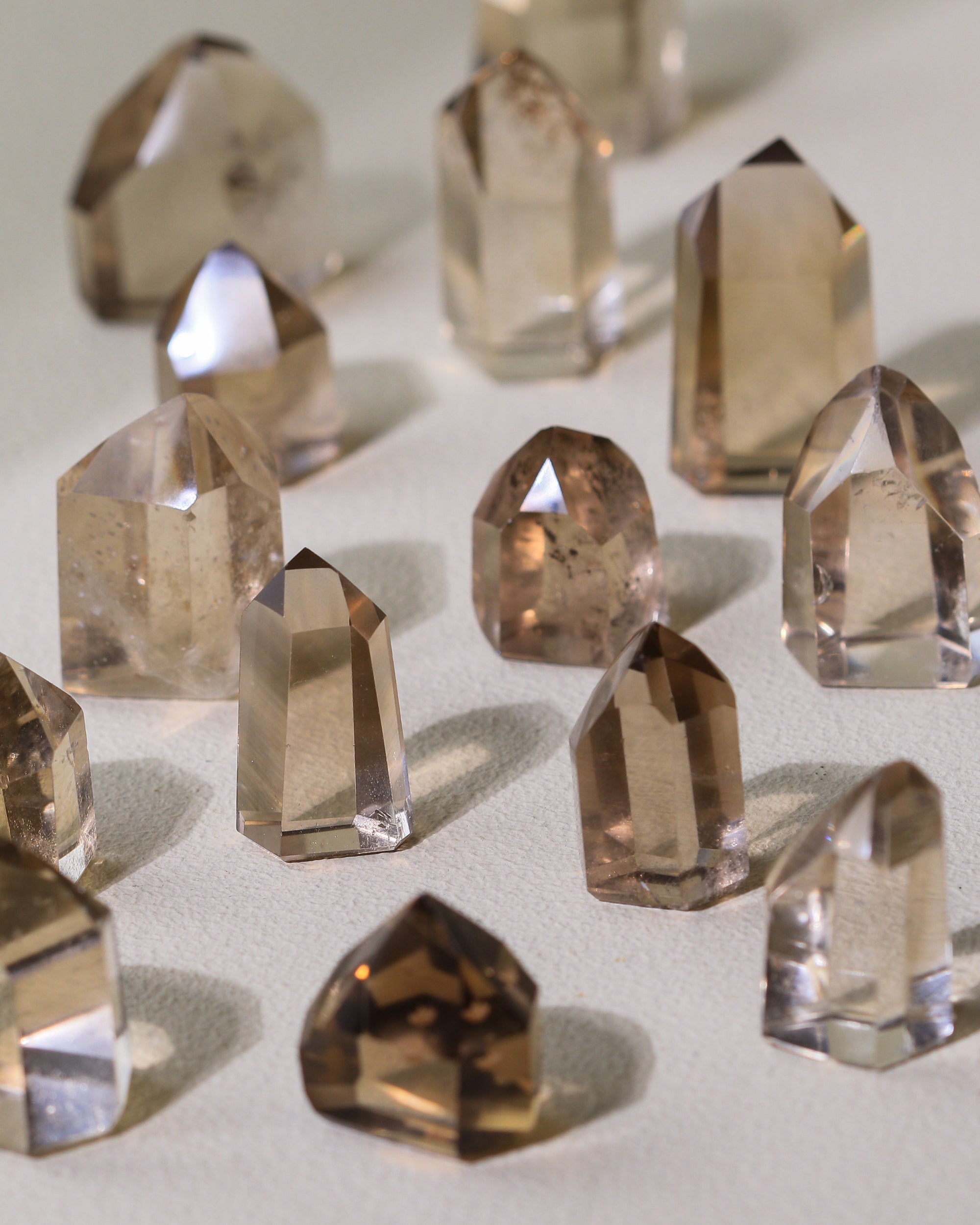 Mini Rauchquarz Spitze