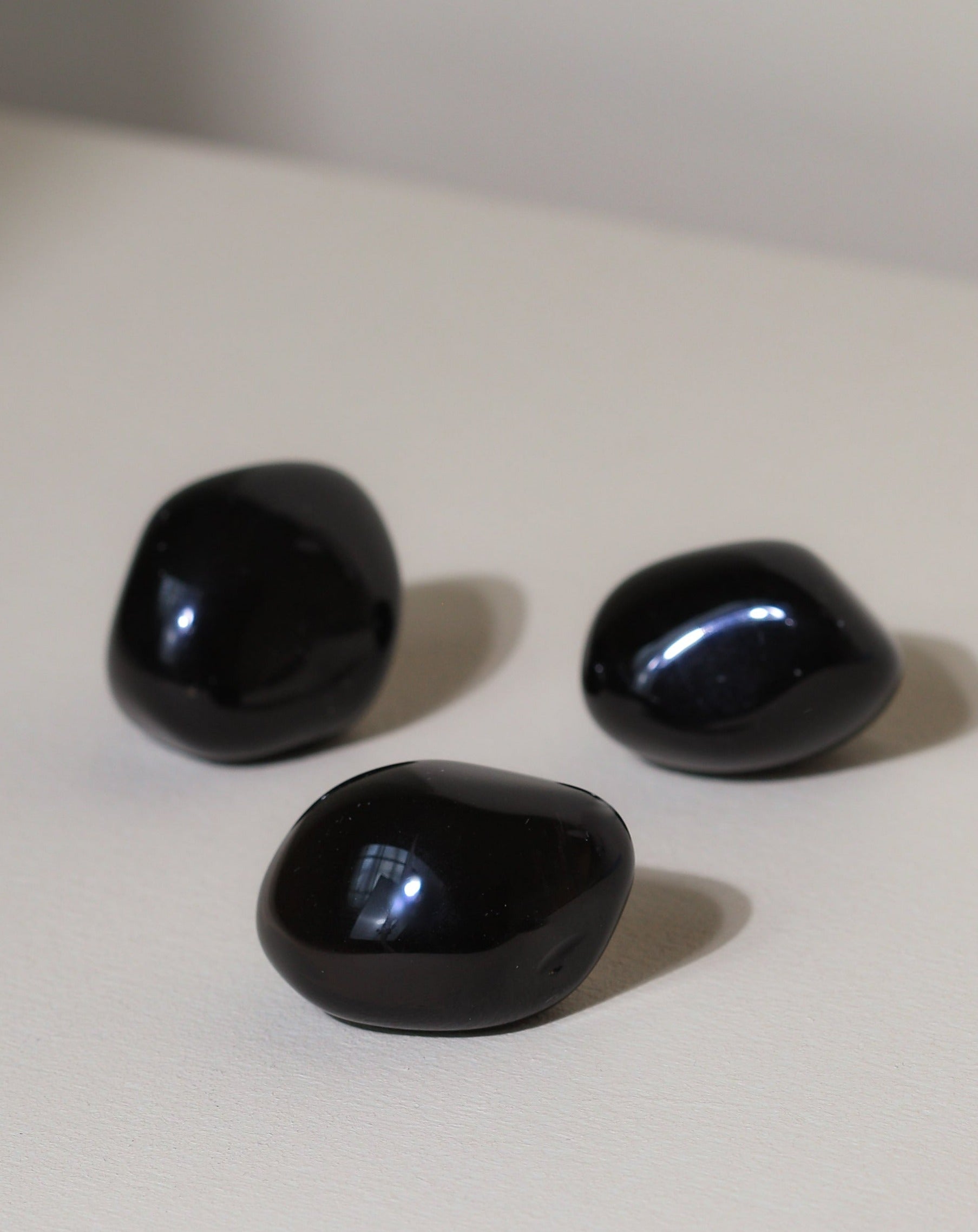 Obsidian pocket stone