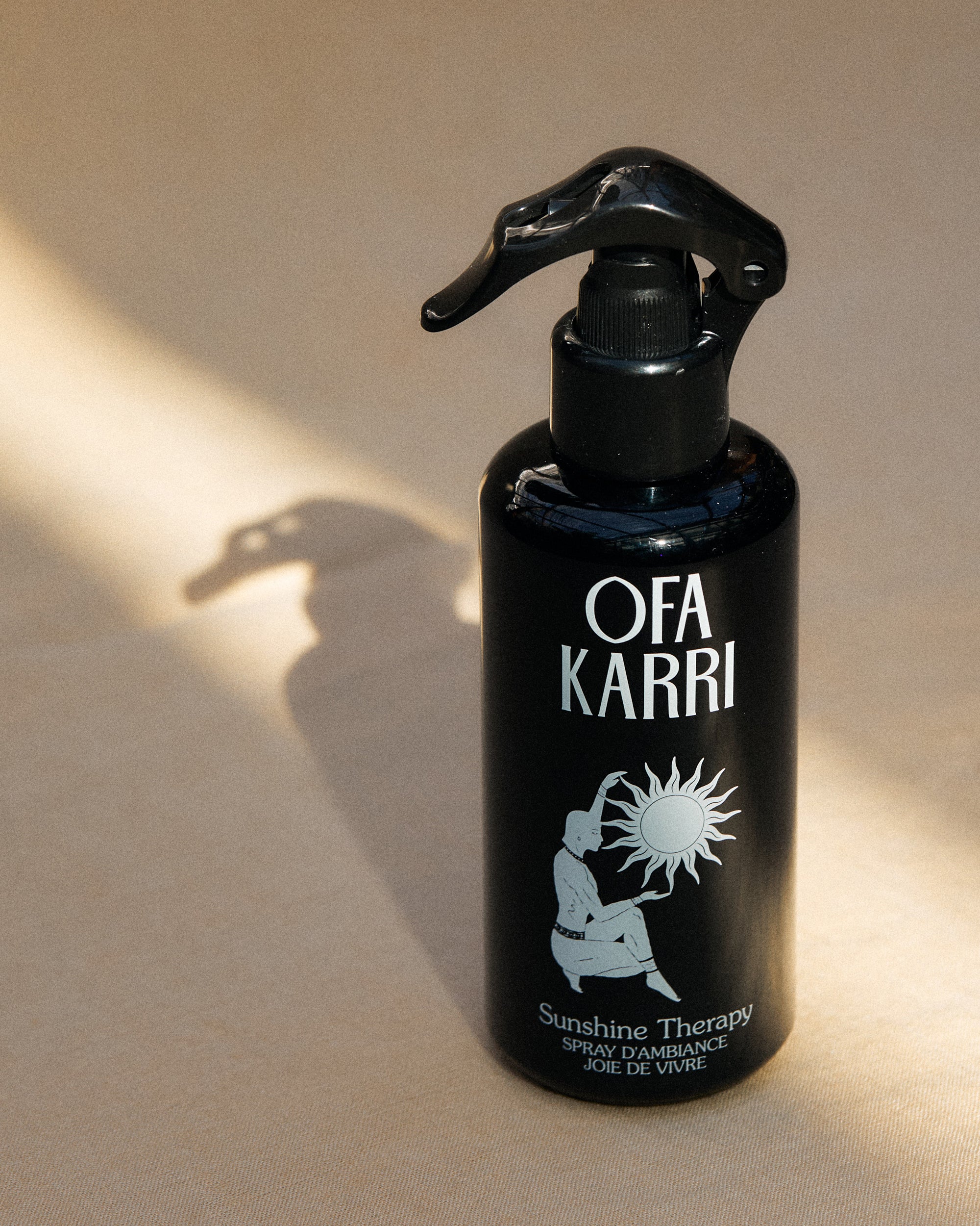 Sunshine Therapy Raumspray von Ofa Karri