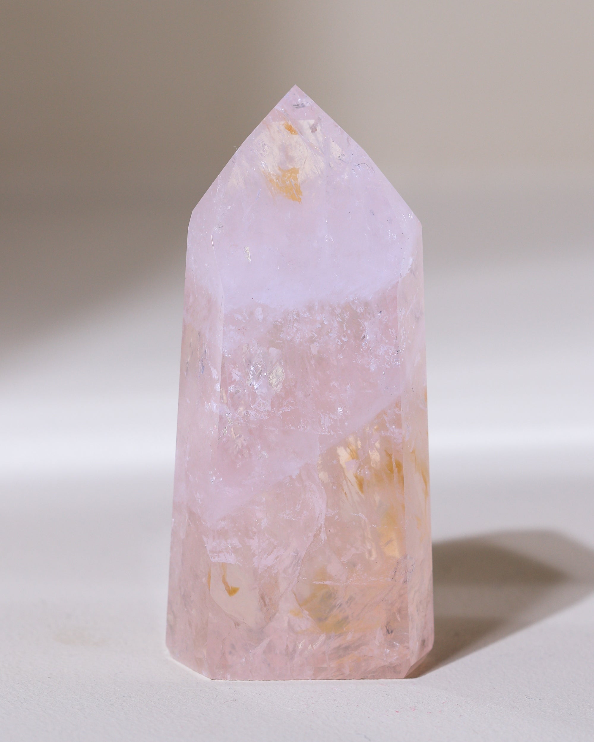Rosenquarz Spitze ("Dream Rose Quartz"), Einzelstück