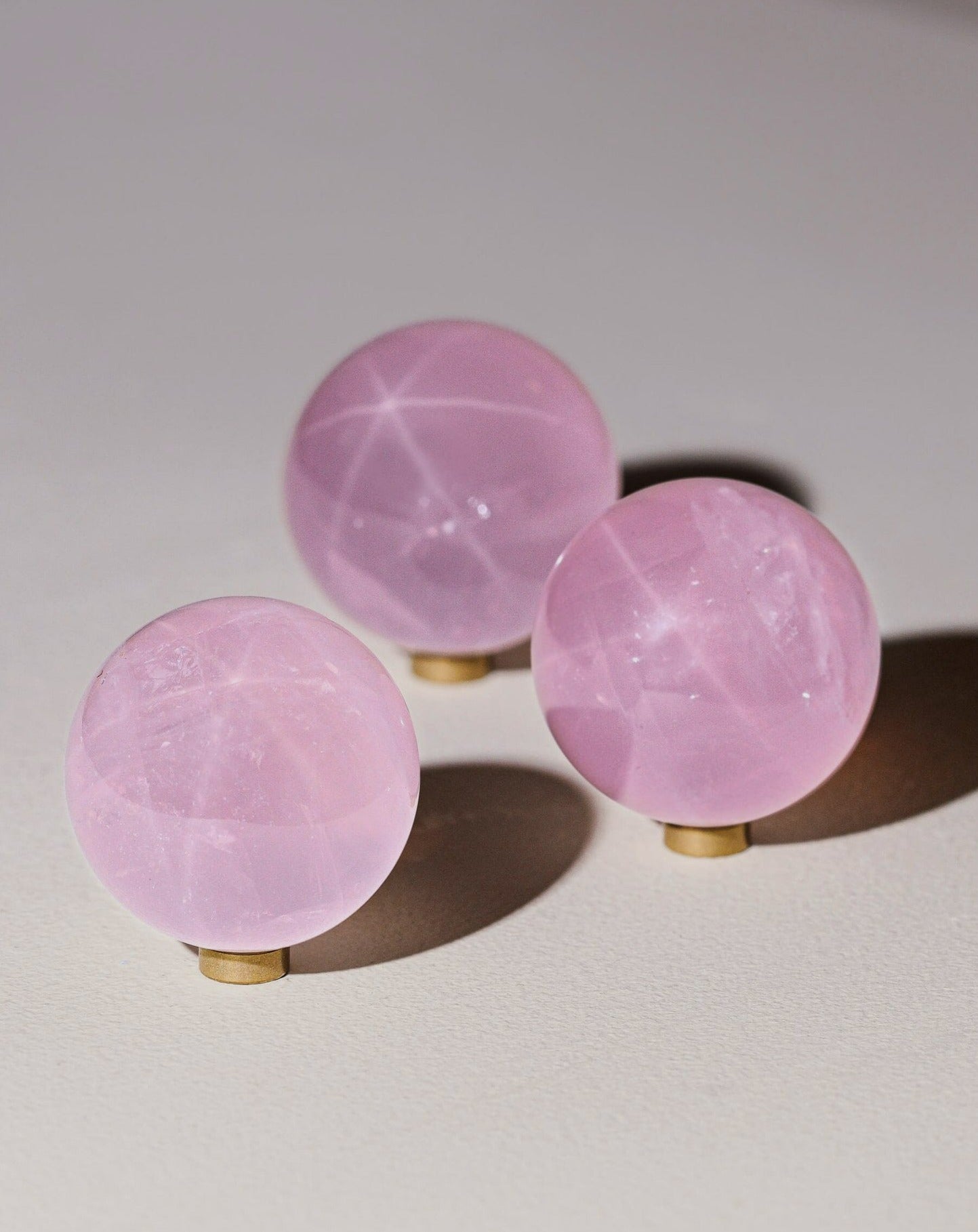 Mini Rose Quartz sphere (Star Rose Quartz)