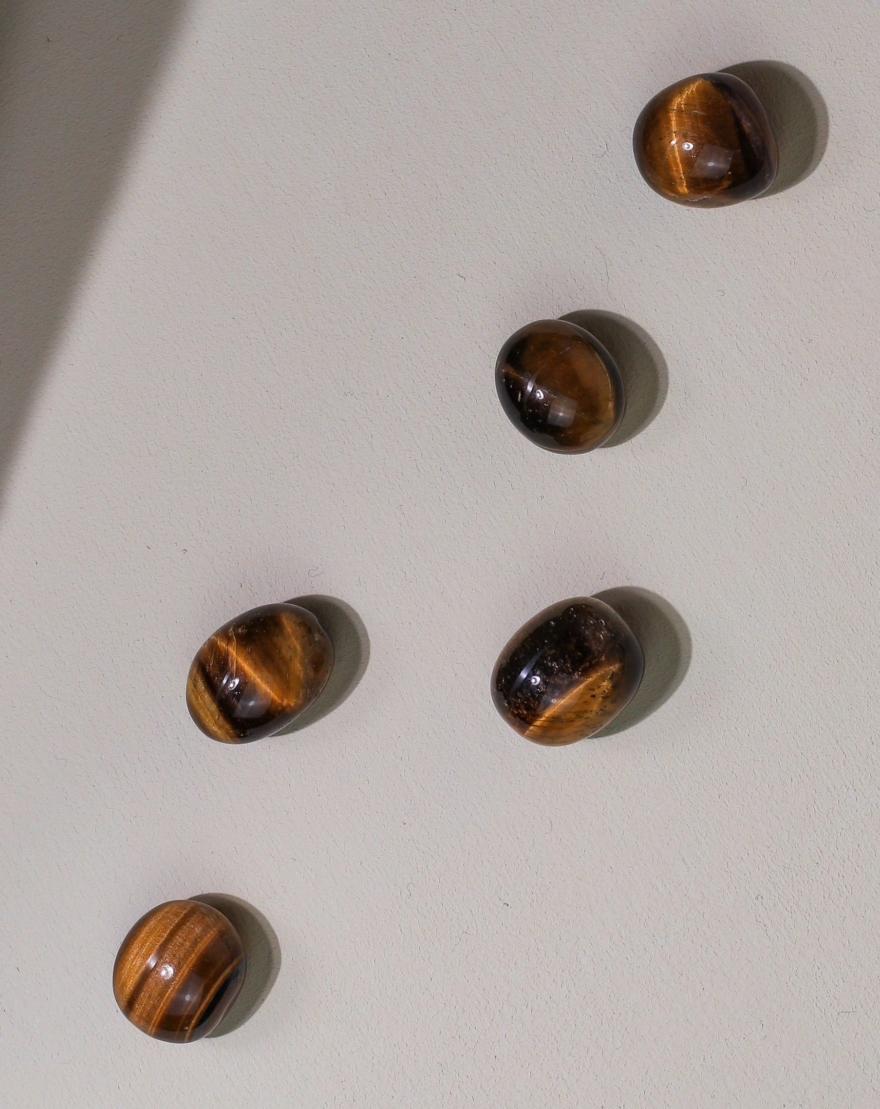 Tiger's Eye Tumbled Stone 