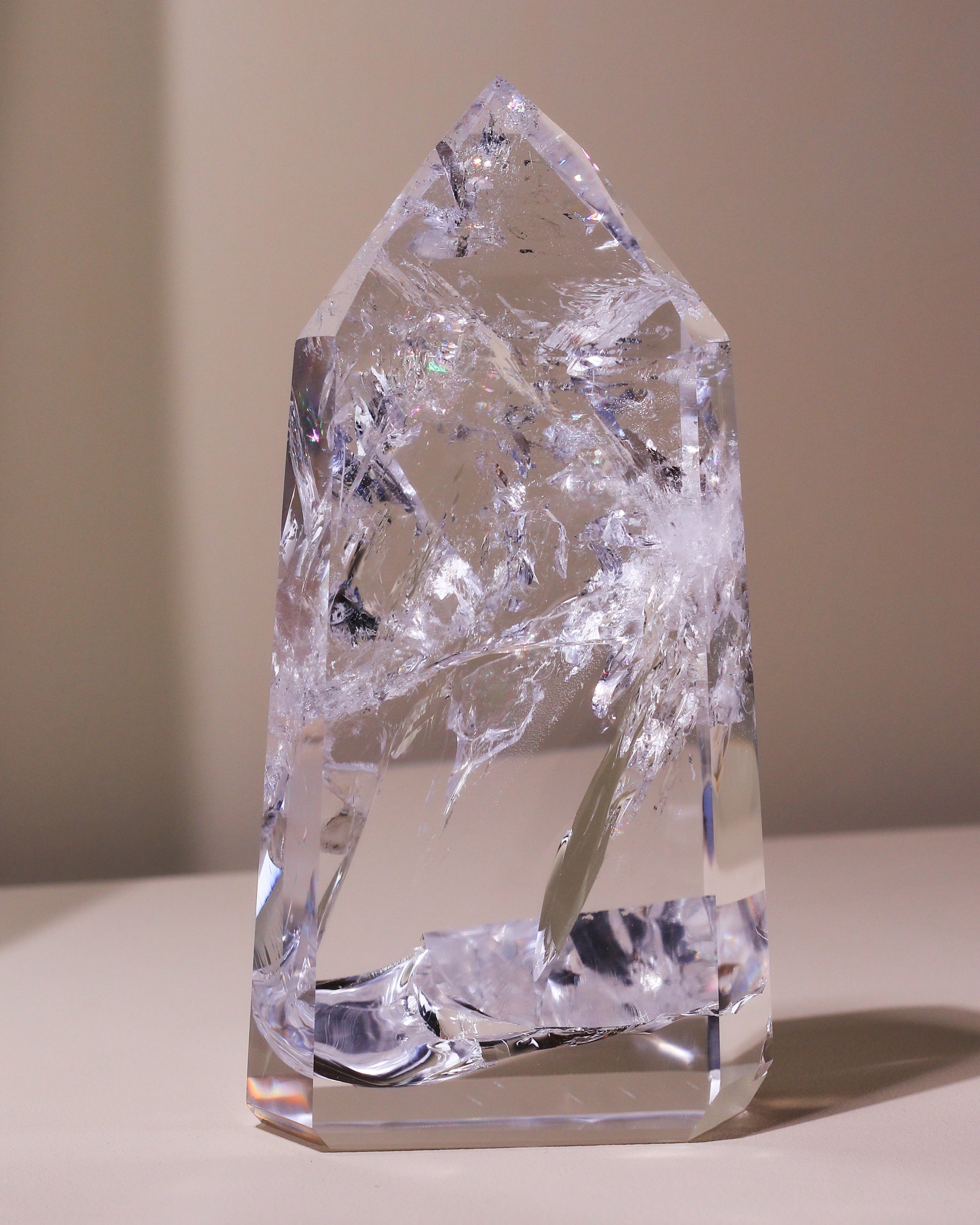 Bergkristall Spitze mit Prisma, Einzelstück